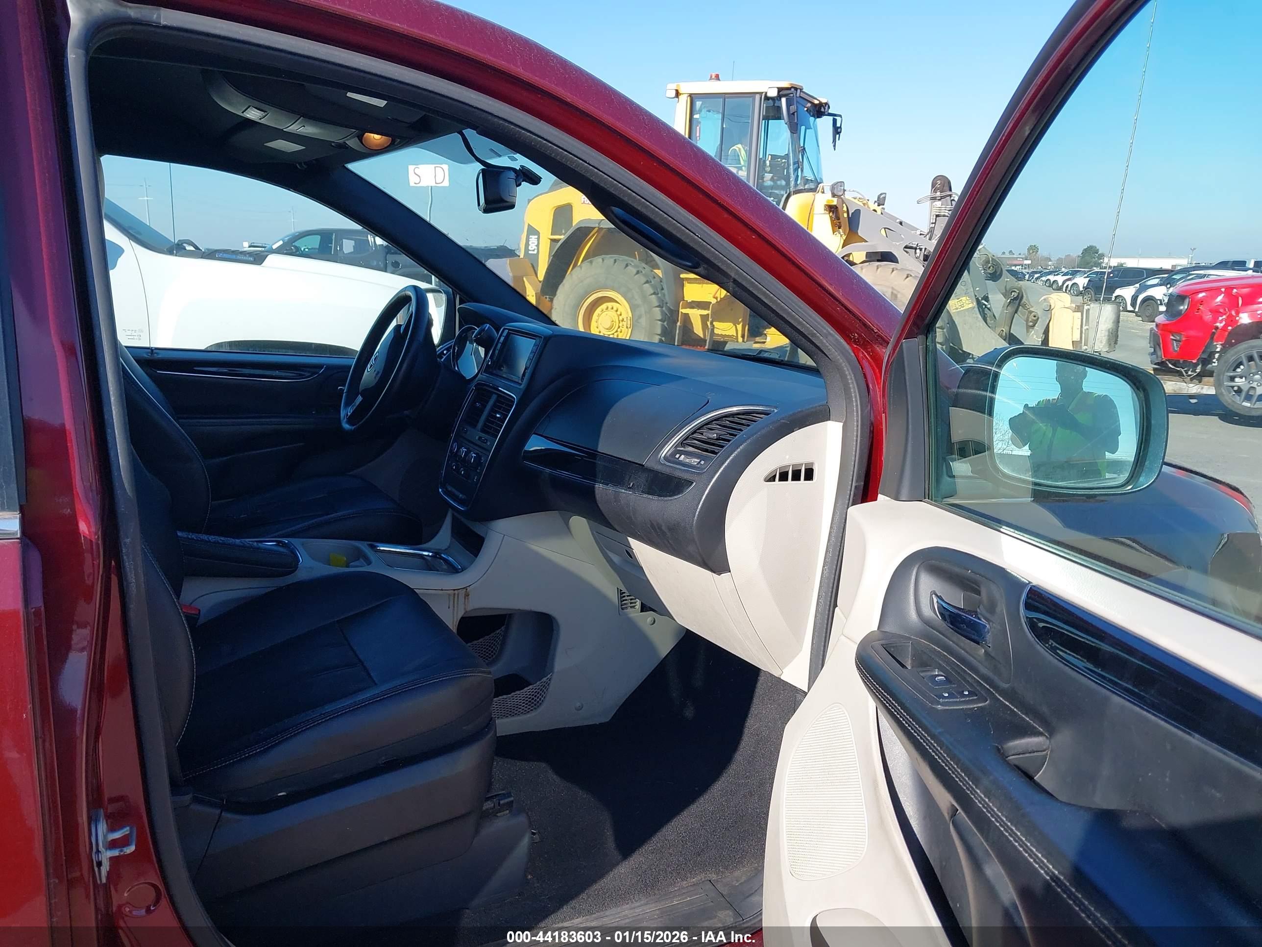 DODGE GRAND image 5