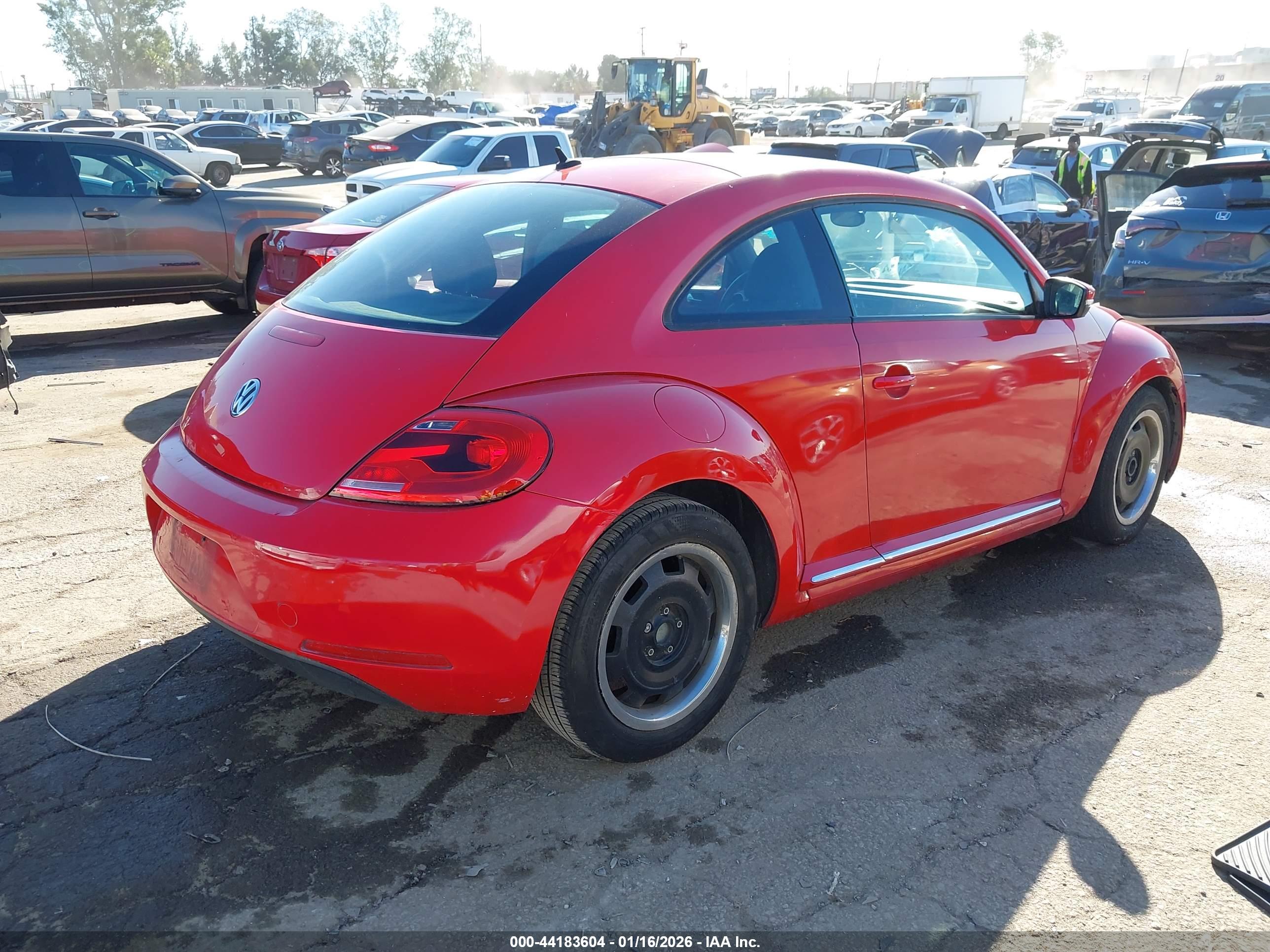 VOLKSWAGEN BEETLE image 4