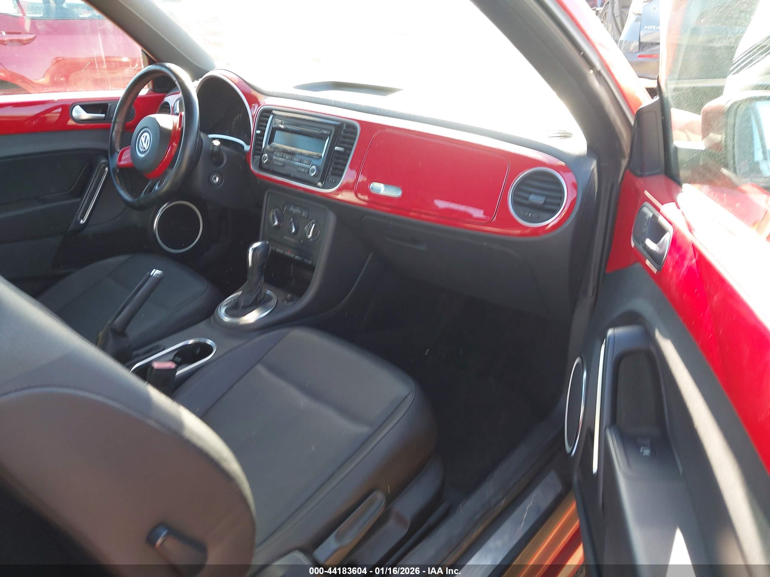 VOLKSWAGEN BEETLE image 5