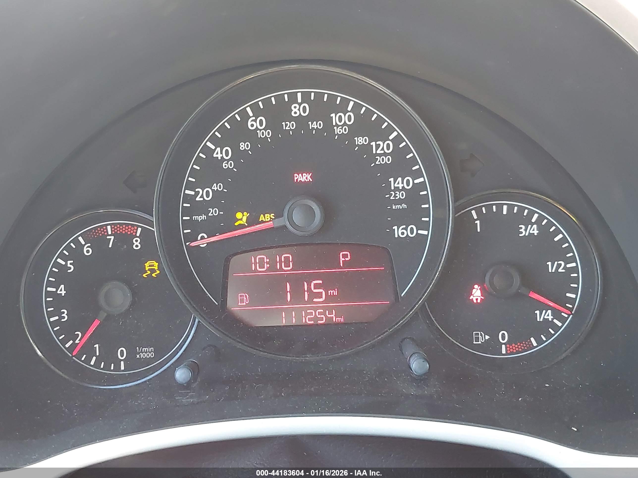 VOLKSWAGEN BEETLE image 7