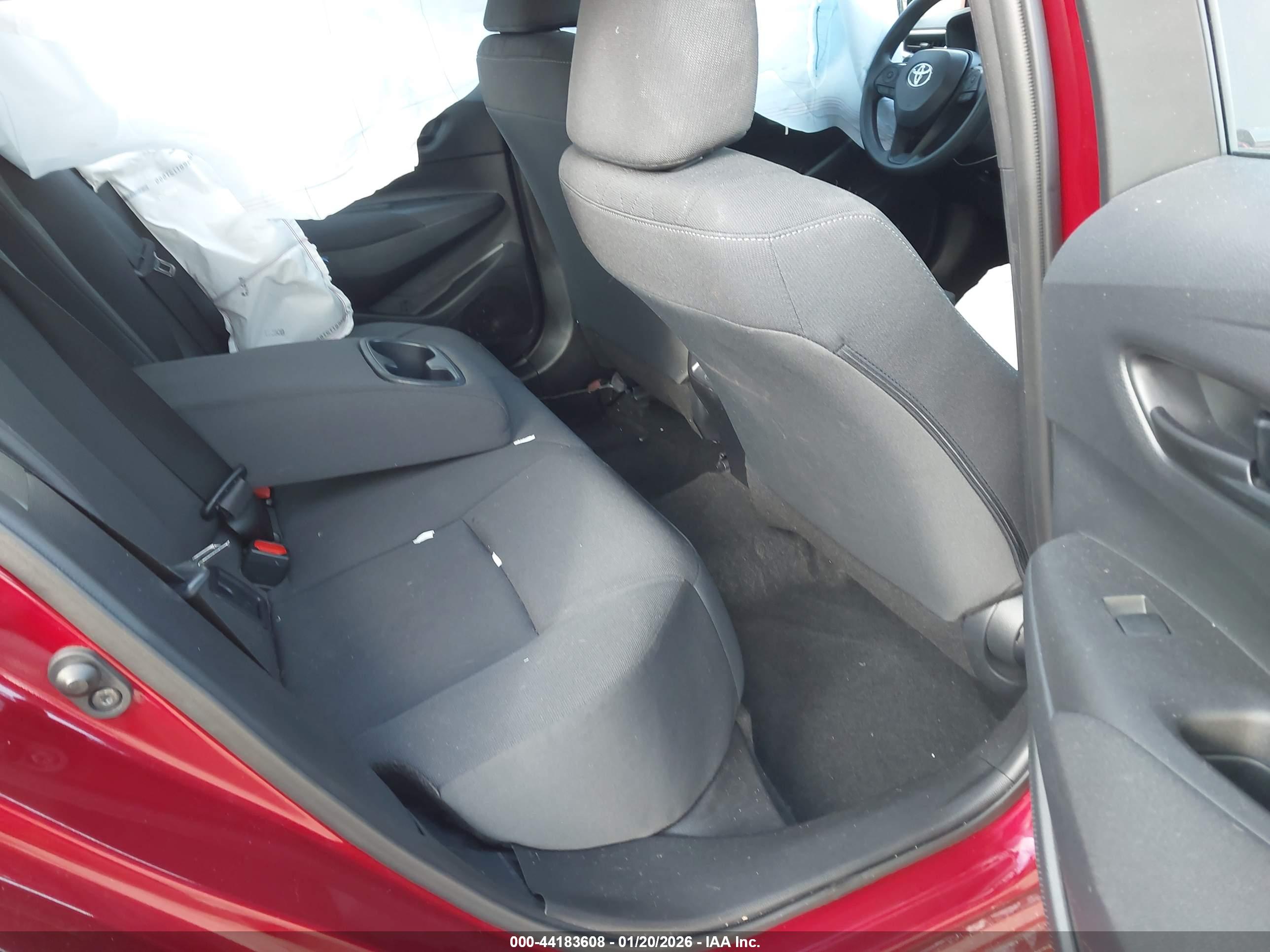 TOYOTA COROLLA image 8