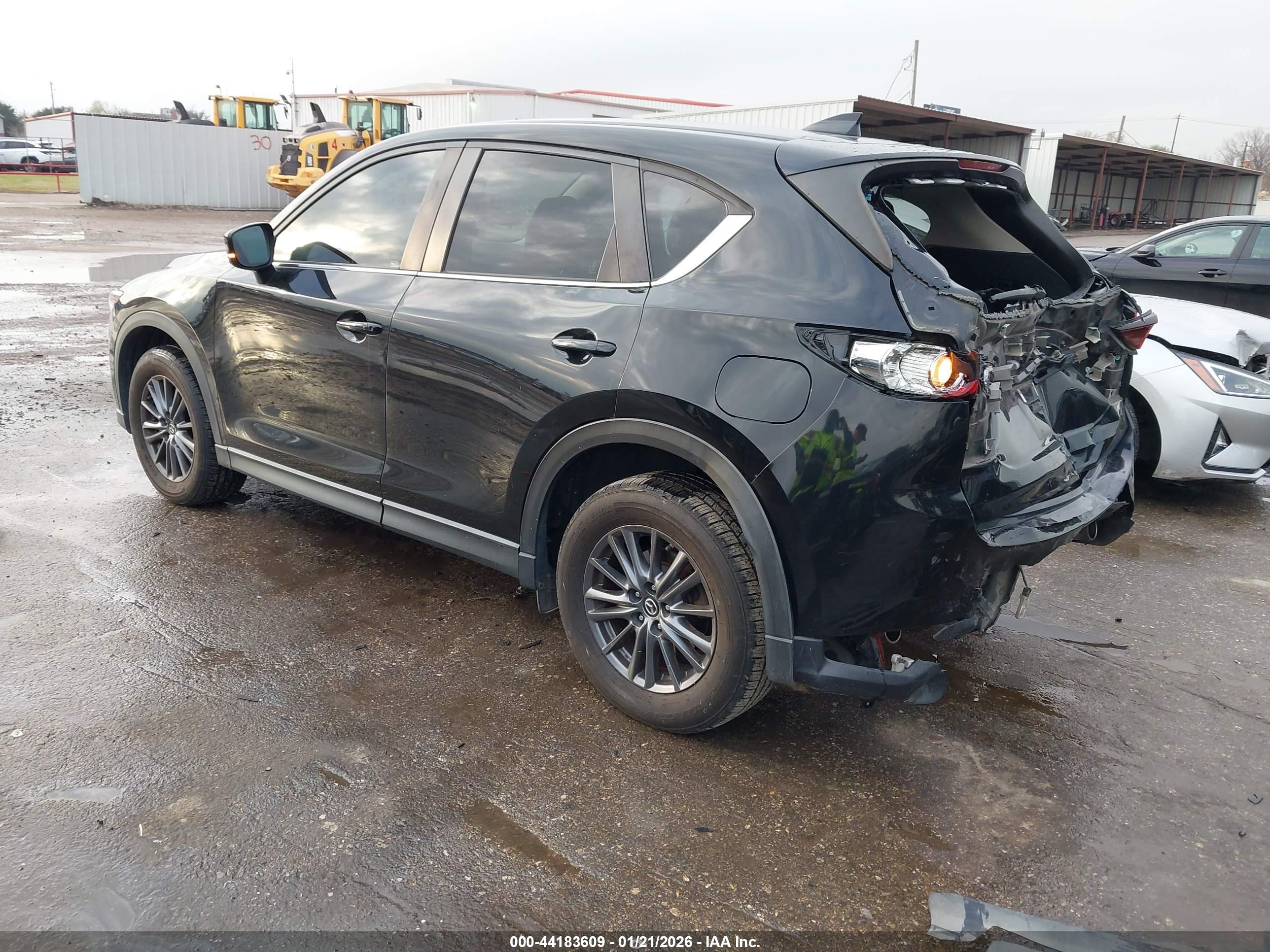 MAZDA CX-5 image 3