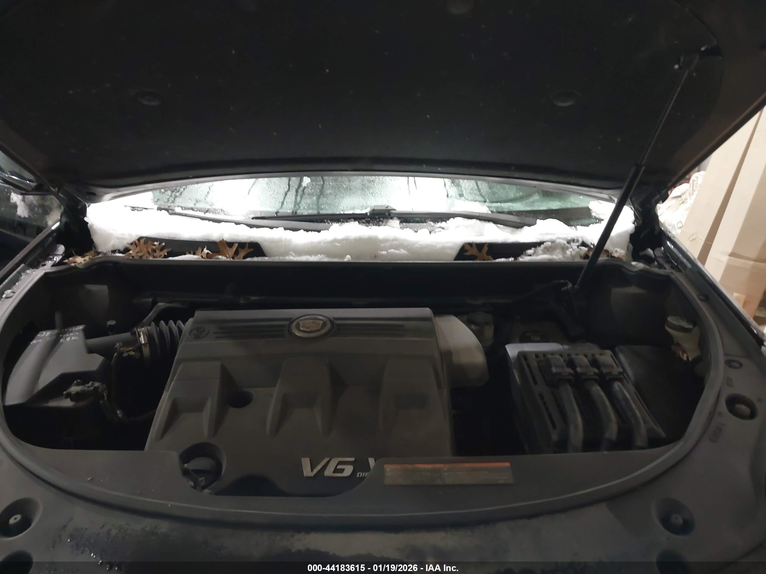 CADILLAC SRX image 10