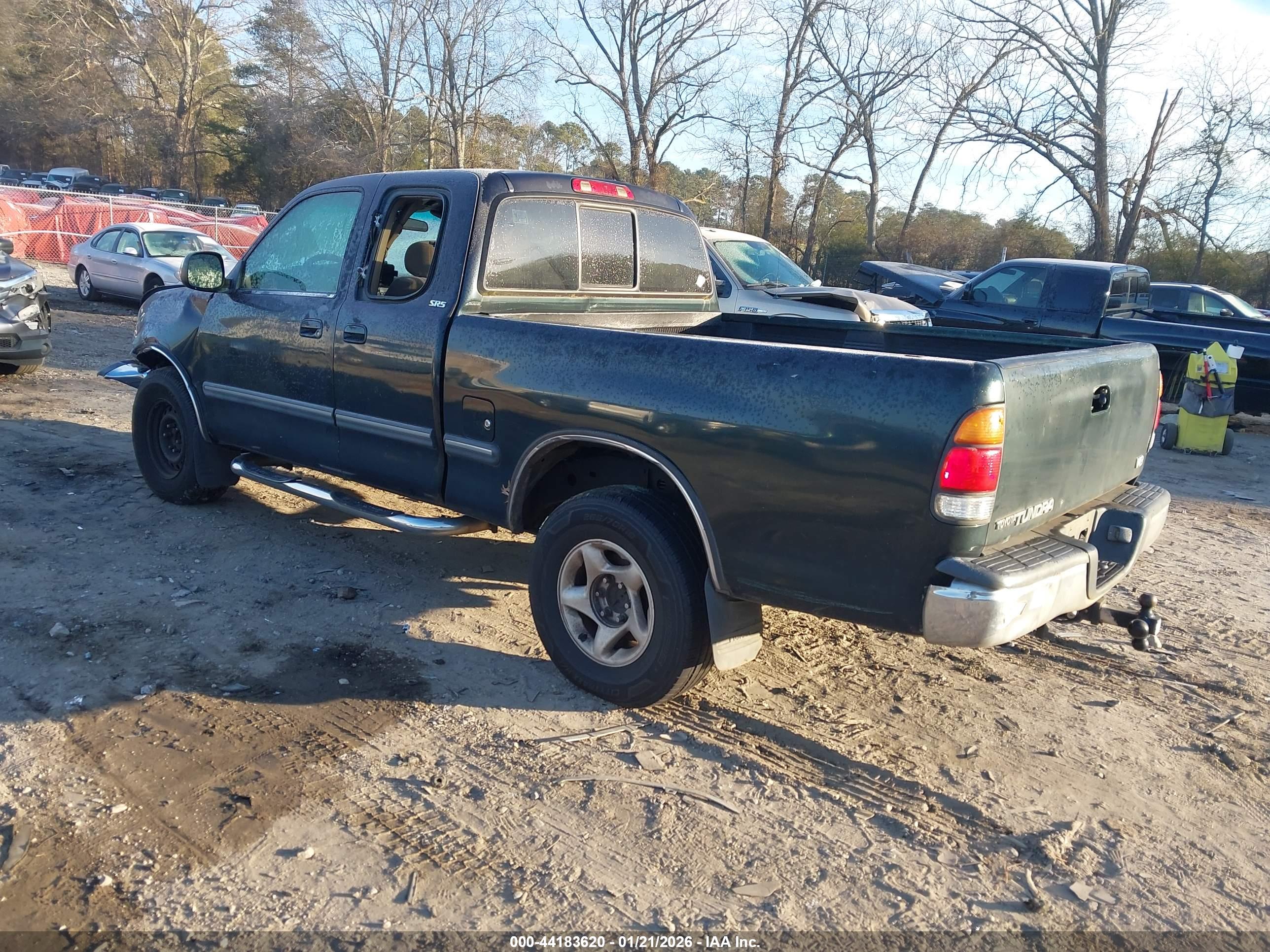 TOYOTA TUNDRA image 3