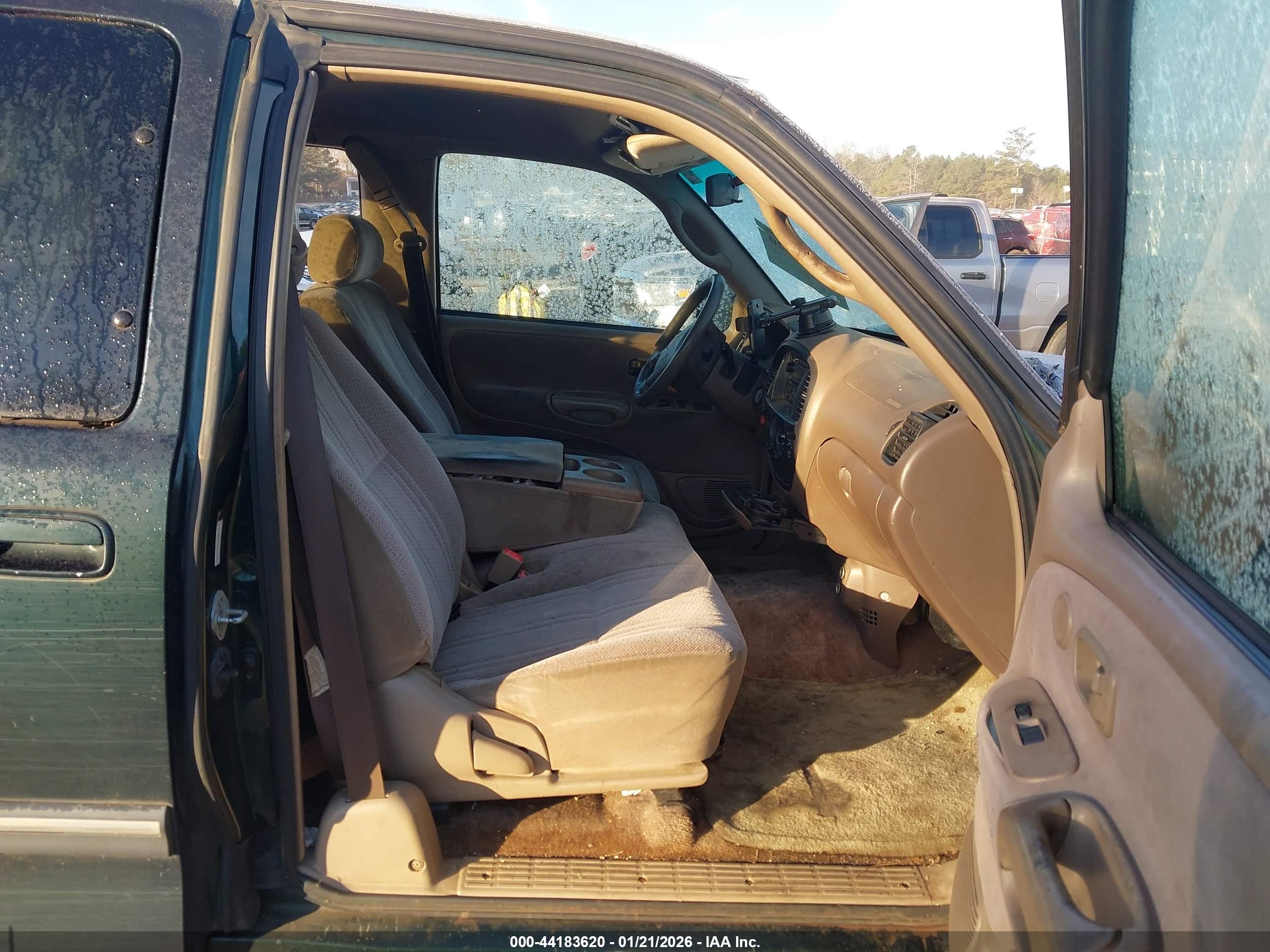TOYOTA TUNDRA image 5