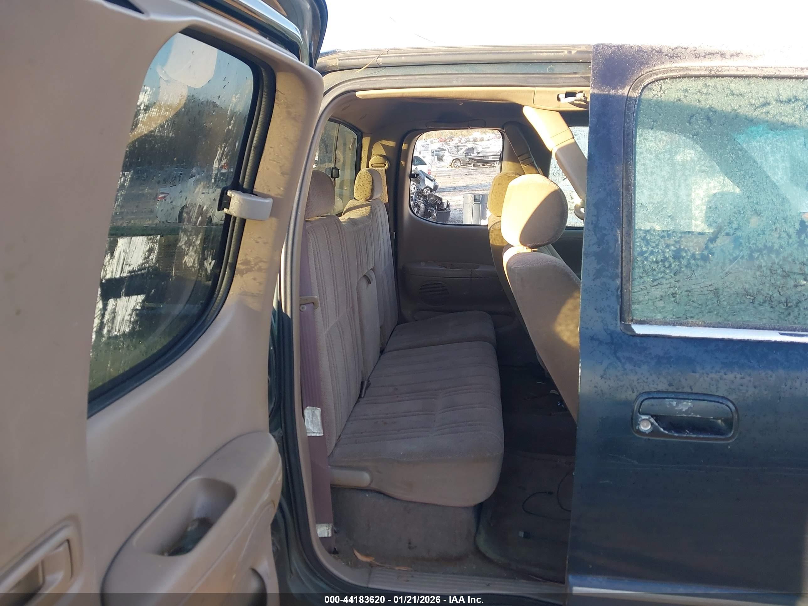TOYOTA TUNDRA image 8