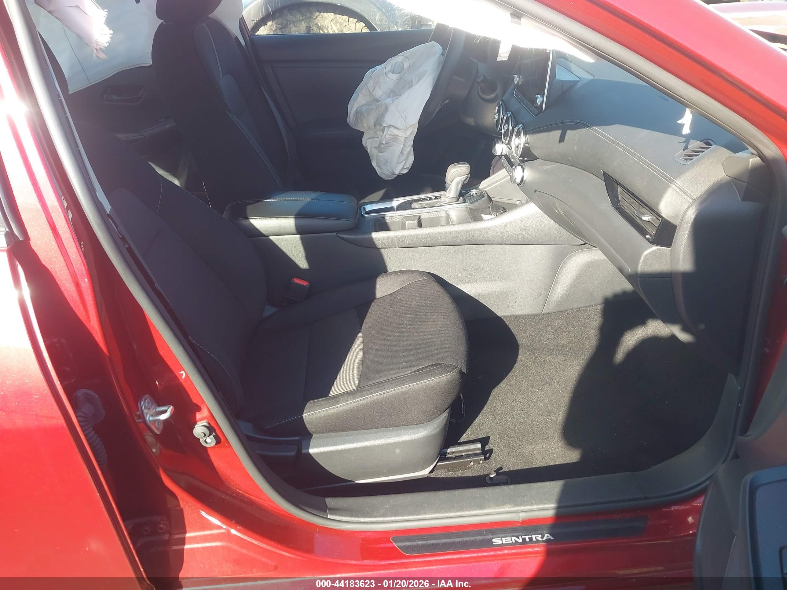 NISSAN SENTRA image 5