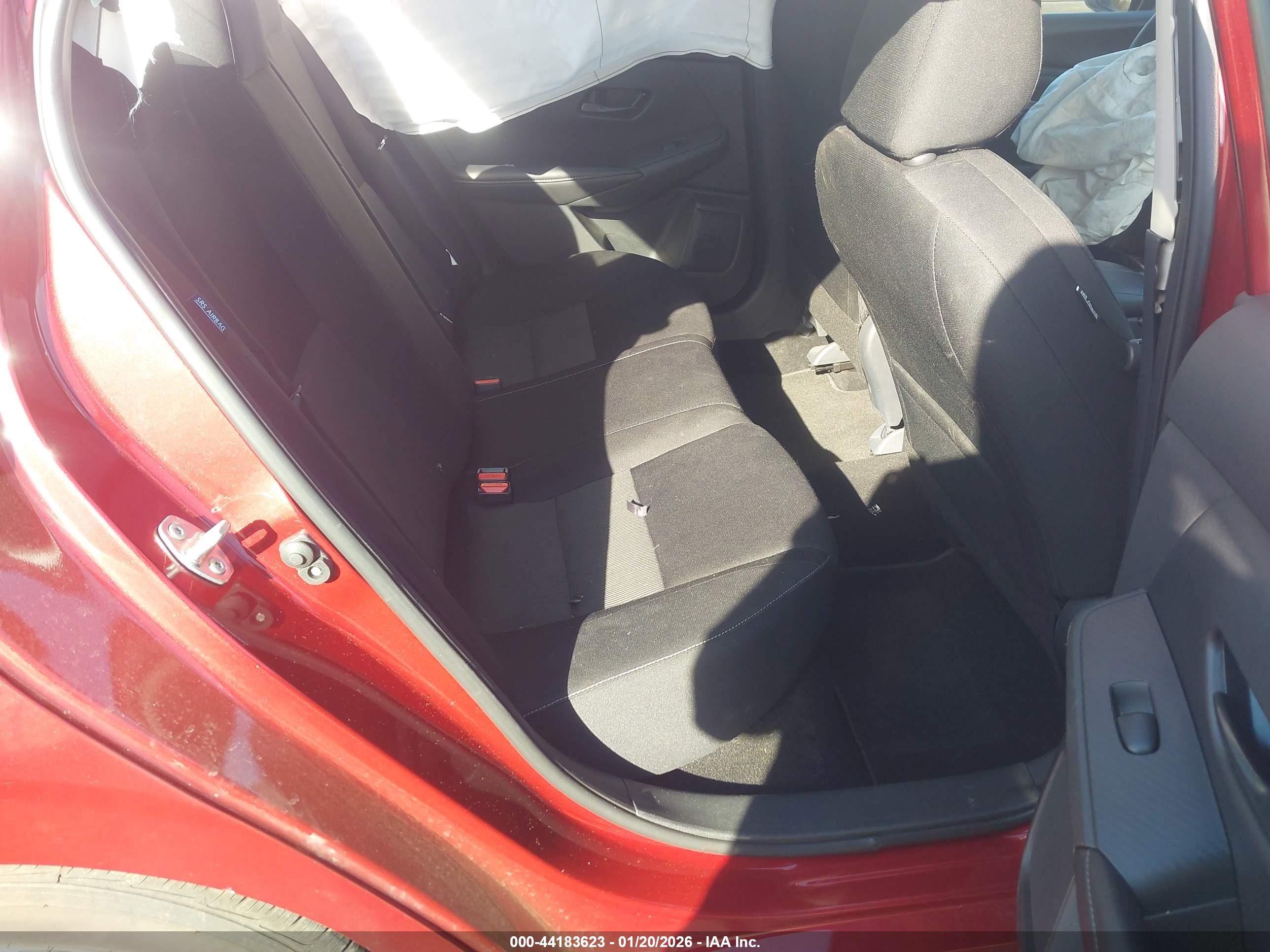 NISSAN SENTRA image 8