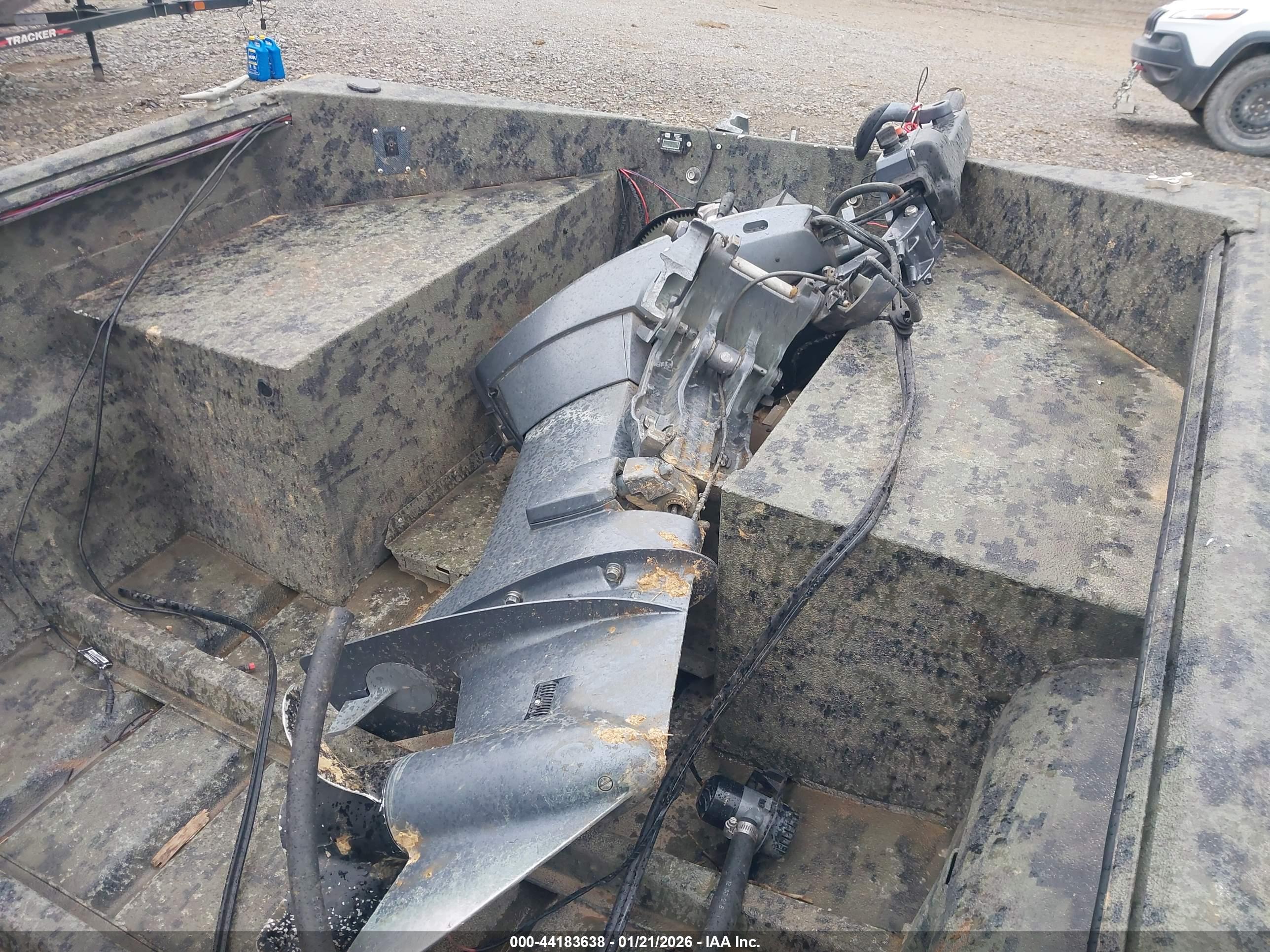HAVOC BASSBOAT image 10