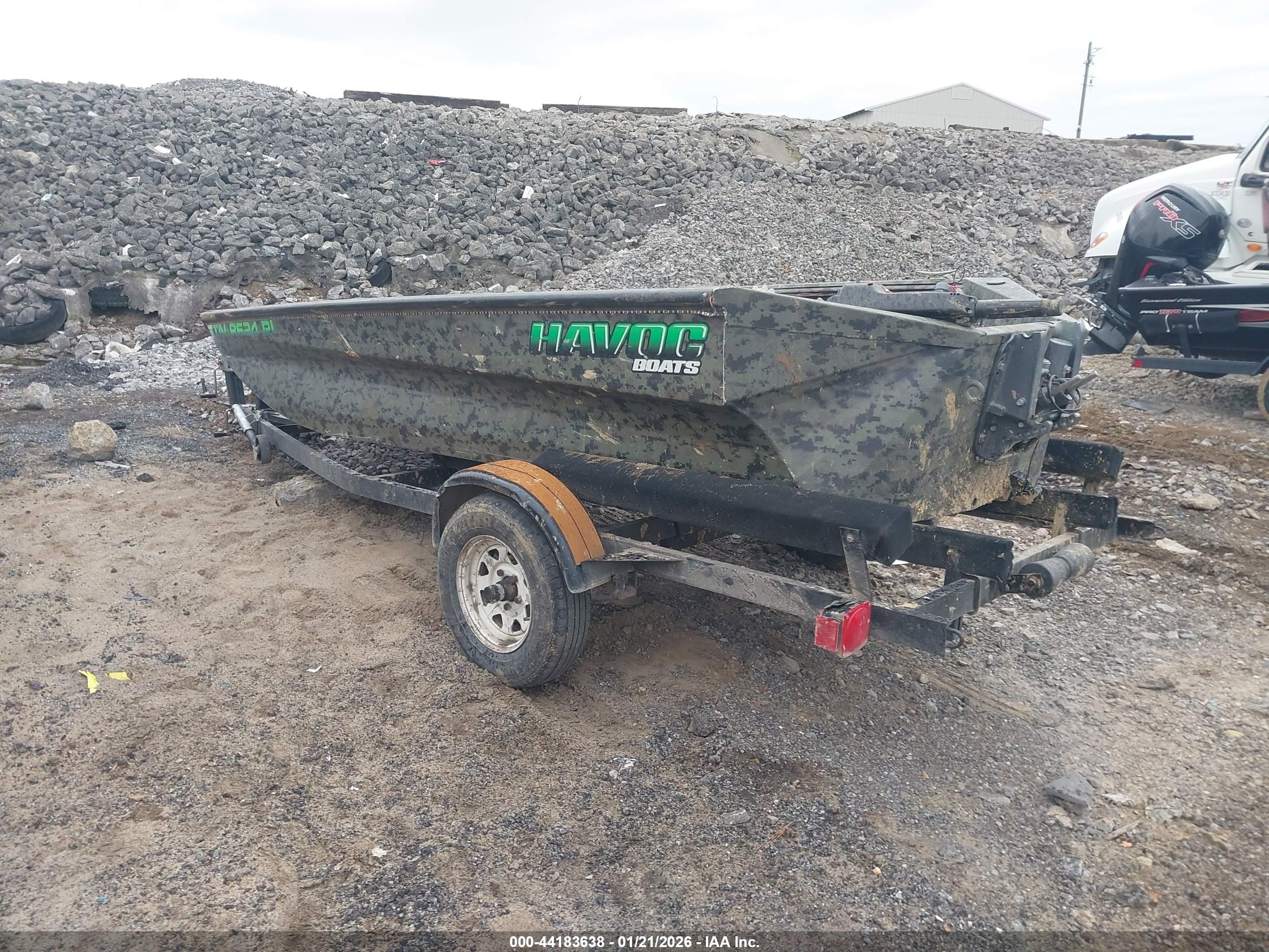 HAVOC BASSBOAT image 3