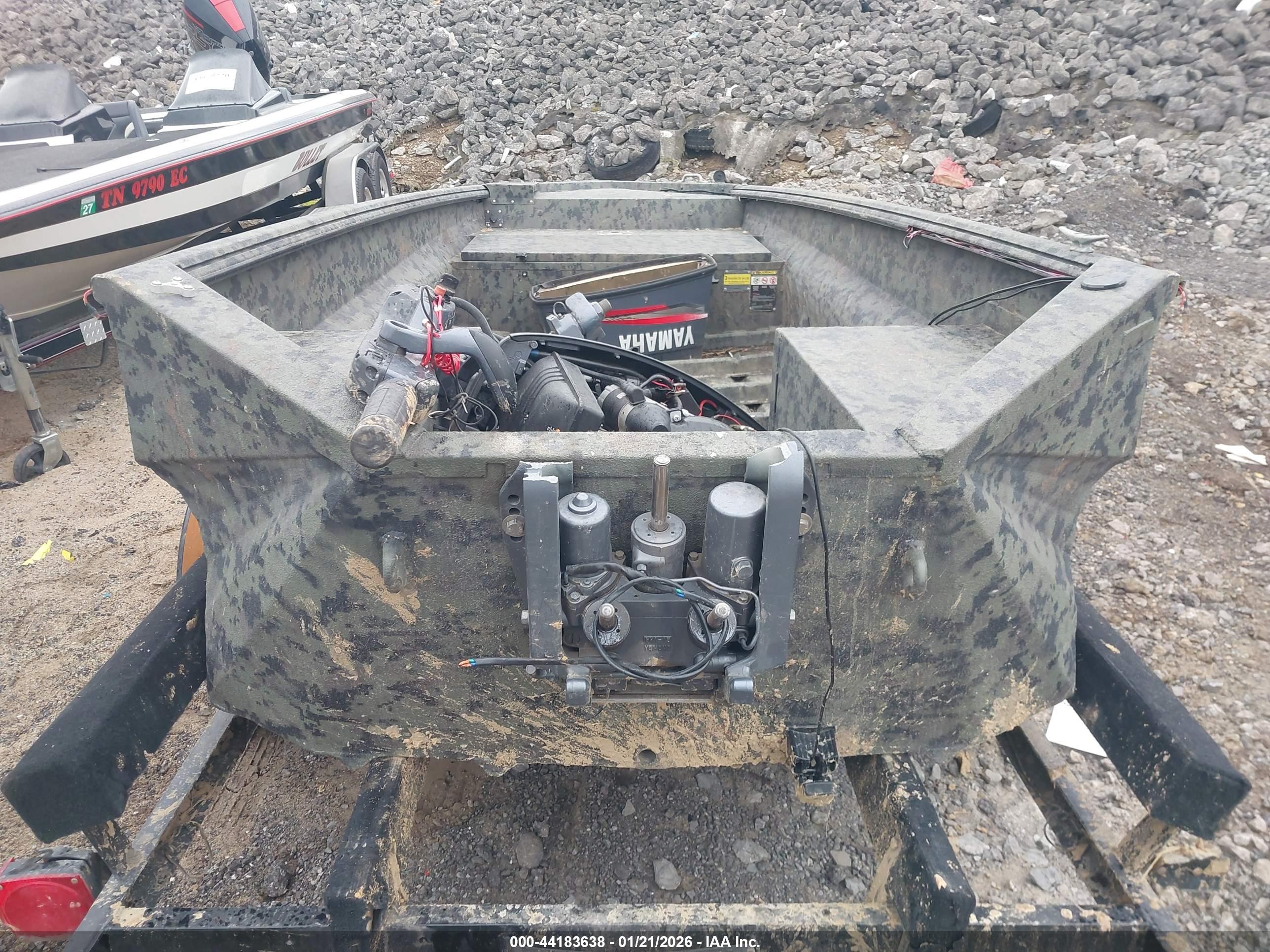 HAVOC BASSBOAT image 6