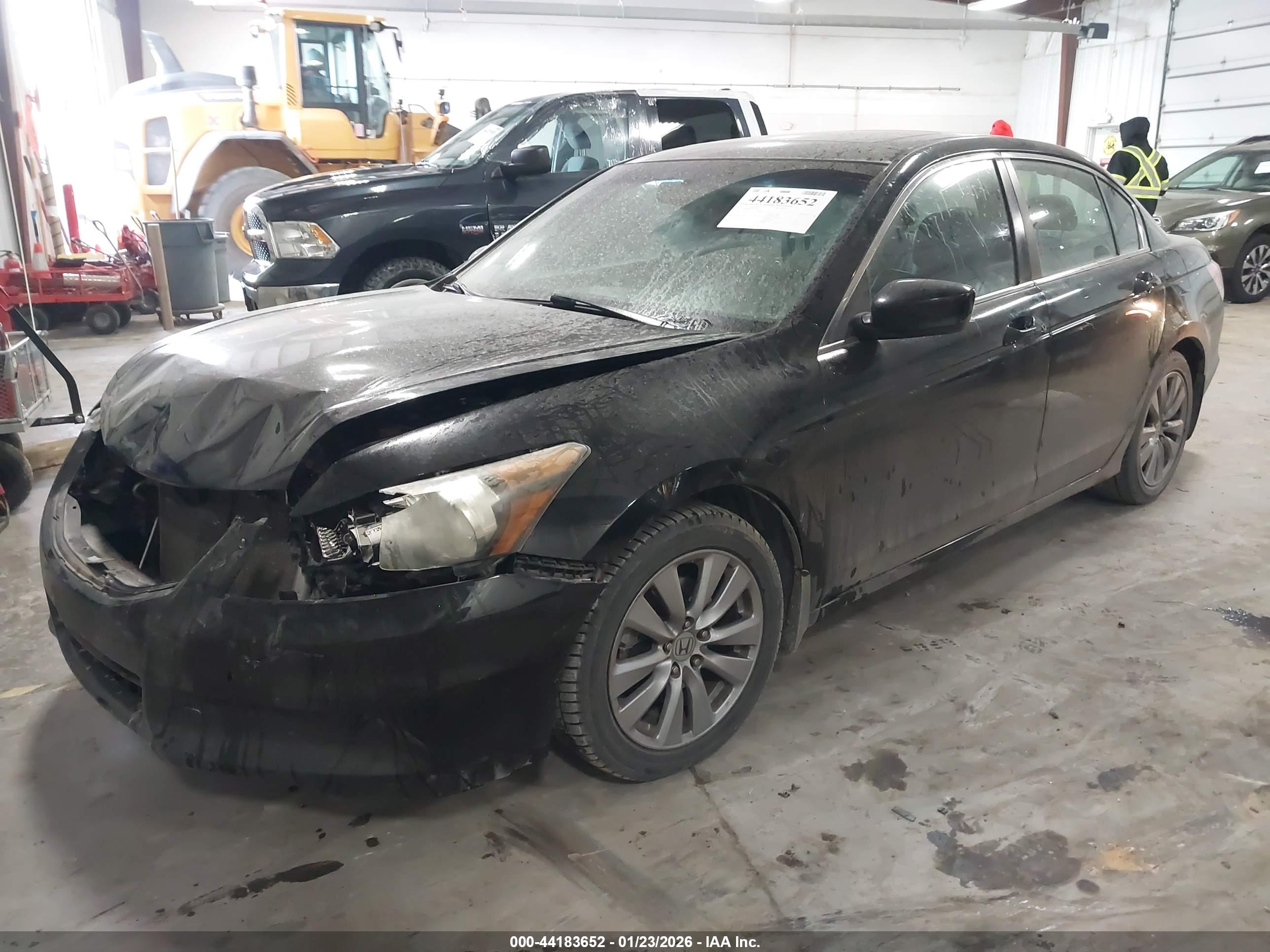 HONDA ACCORD image 2
