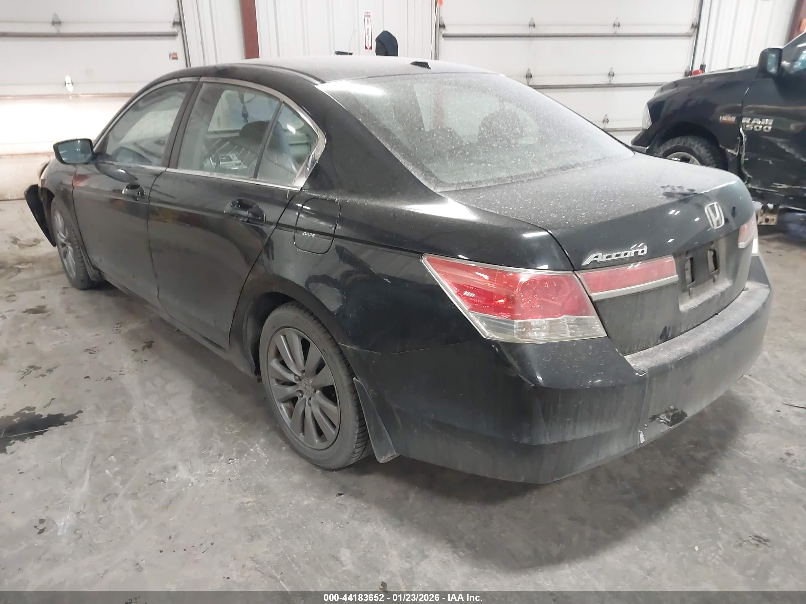 HONDA ACCORD image 3