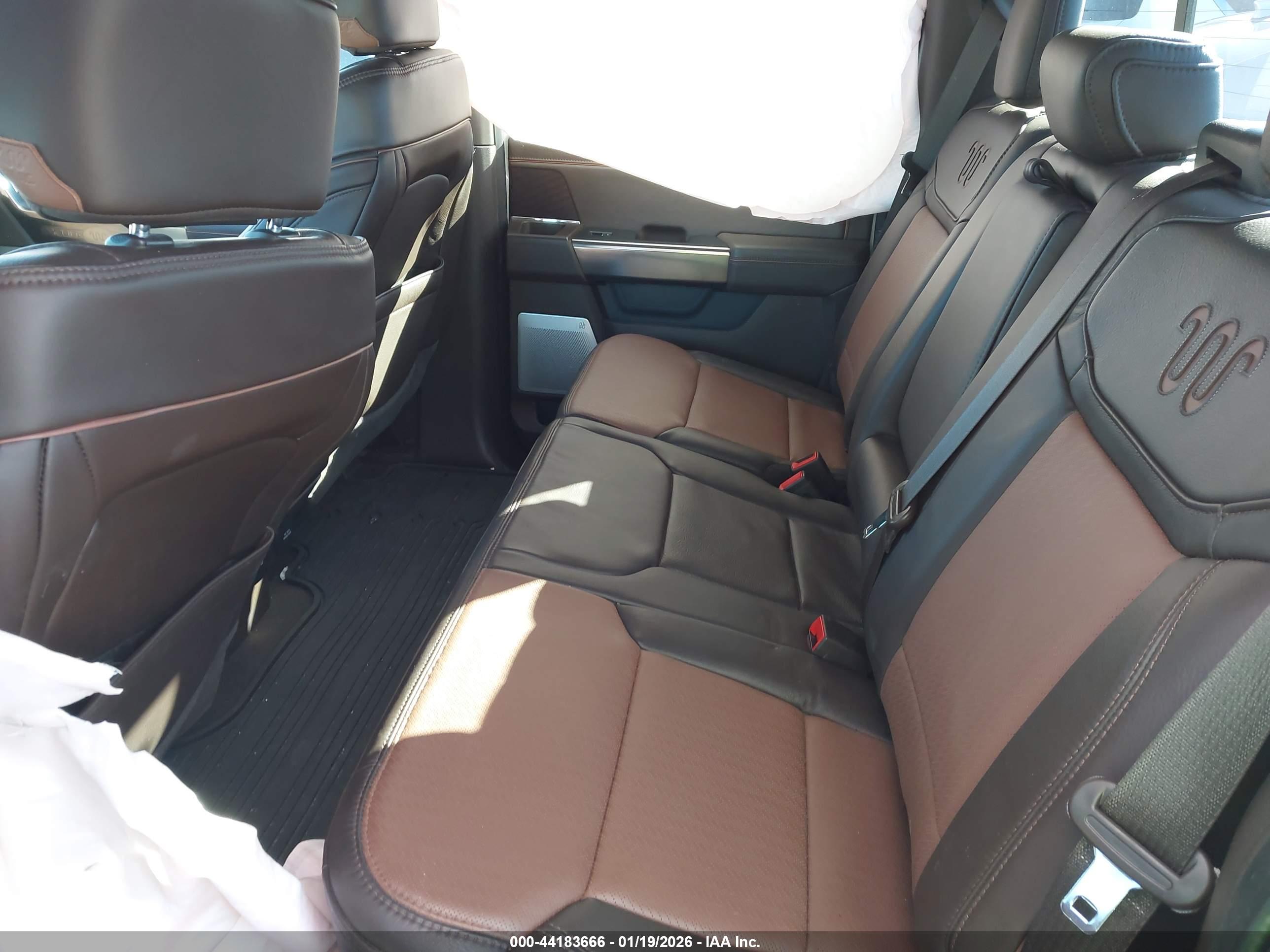 FORD F-150 image 8