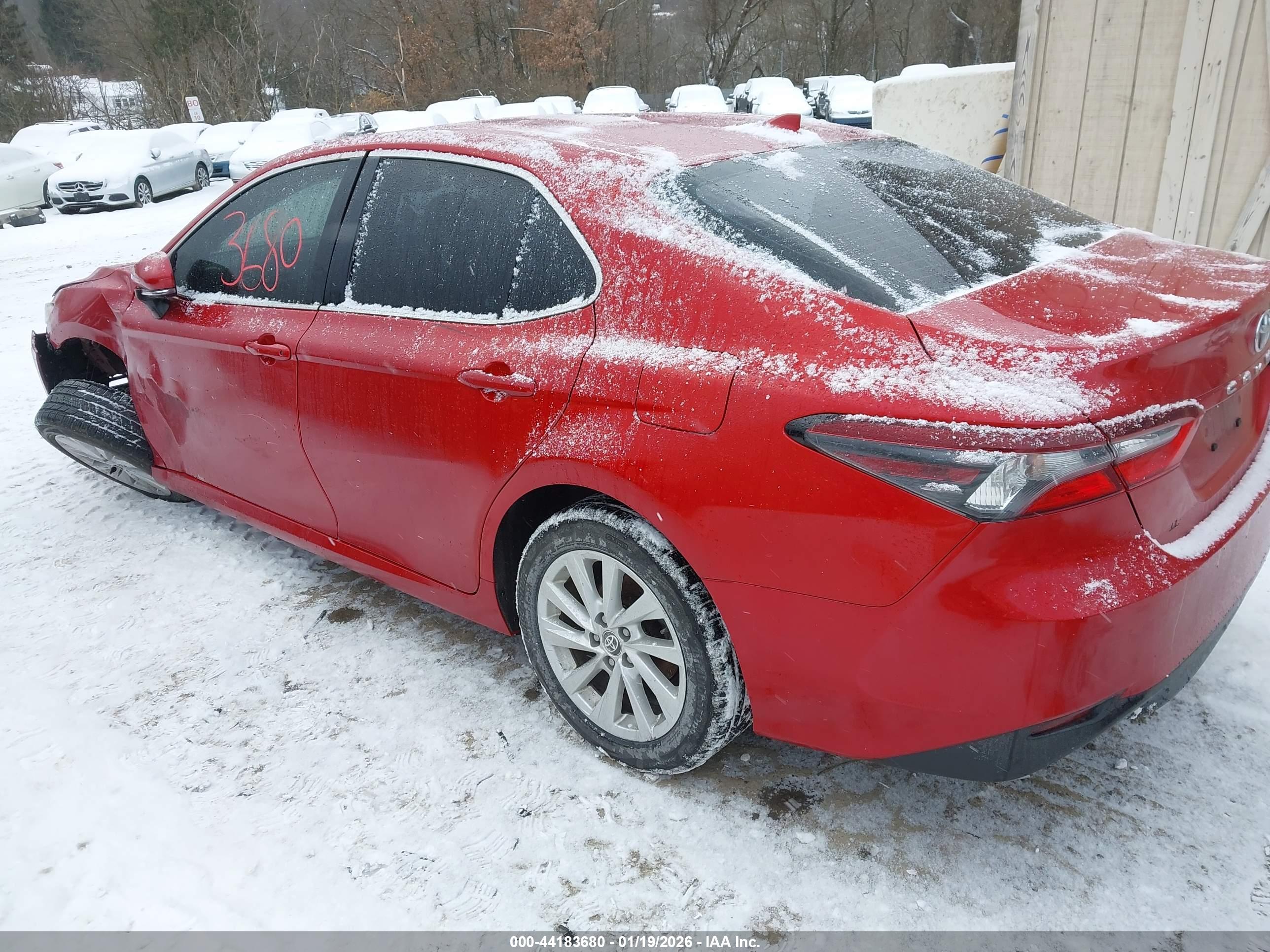 TOYOTA CAMRY image 3