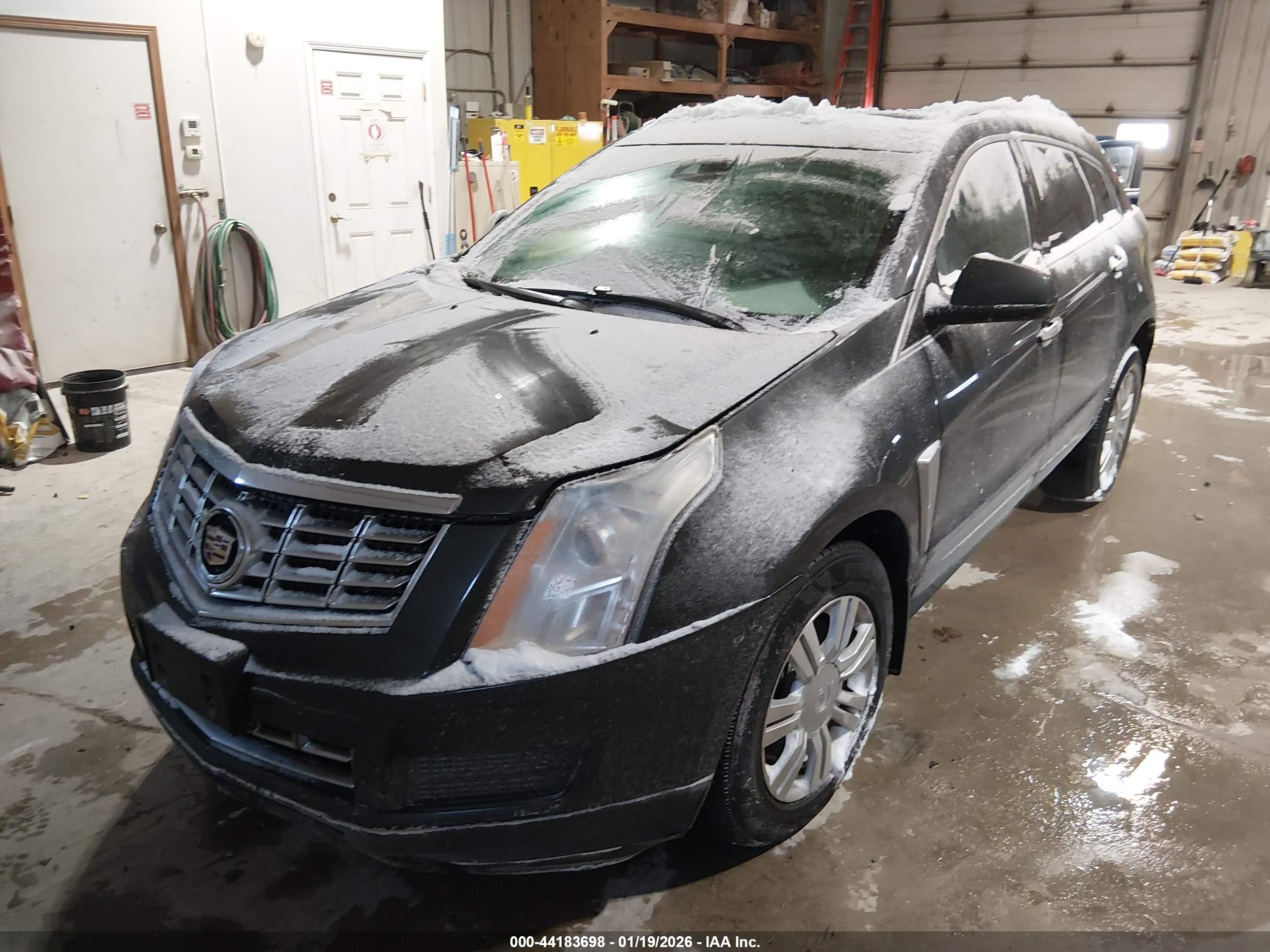 CADILLAC SRX image 2