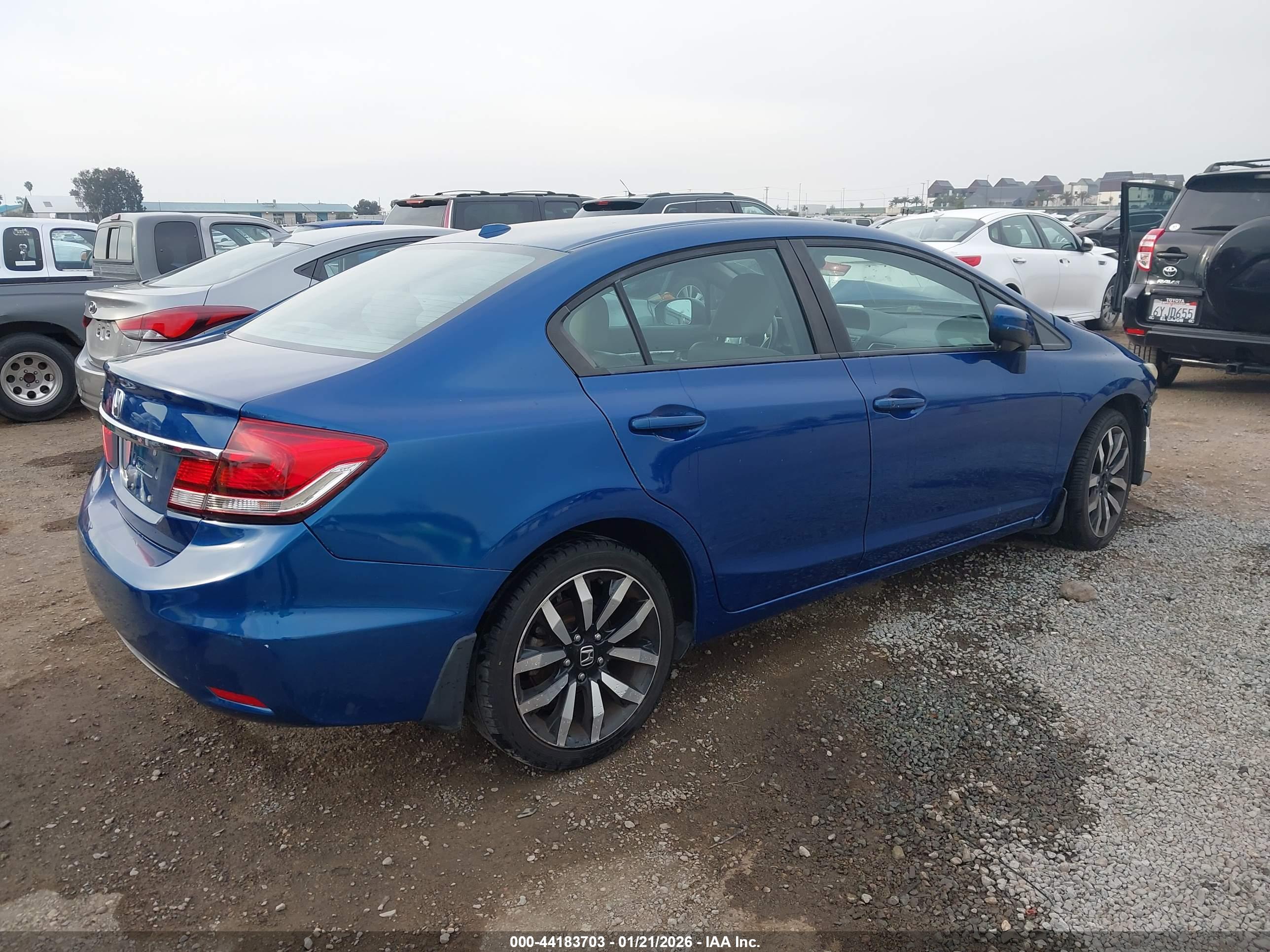 HONDA CIVIC image 4