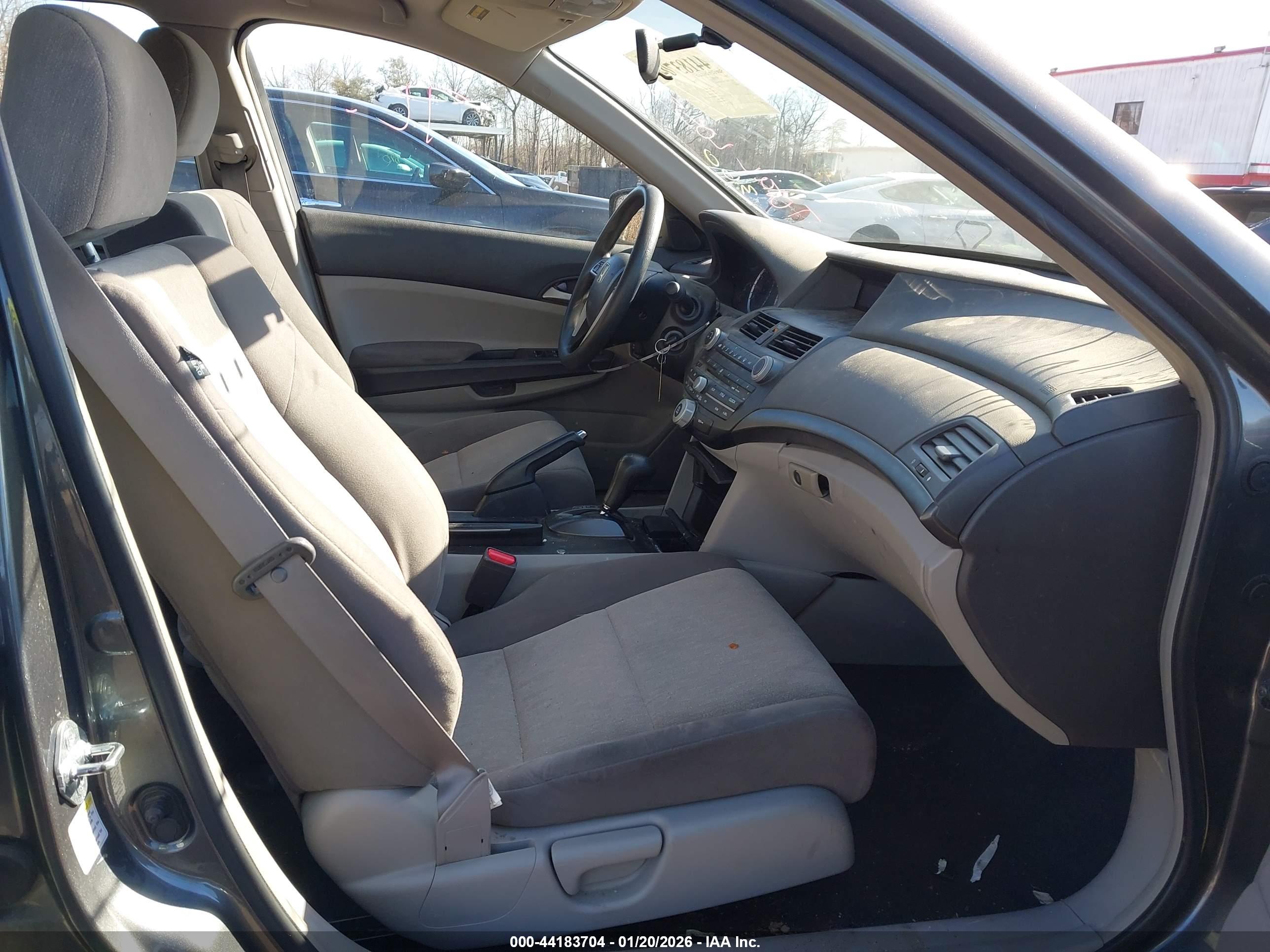 HONDA ACCORD image 5