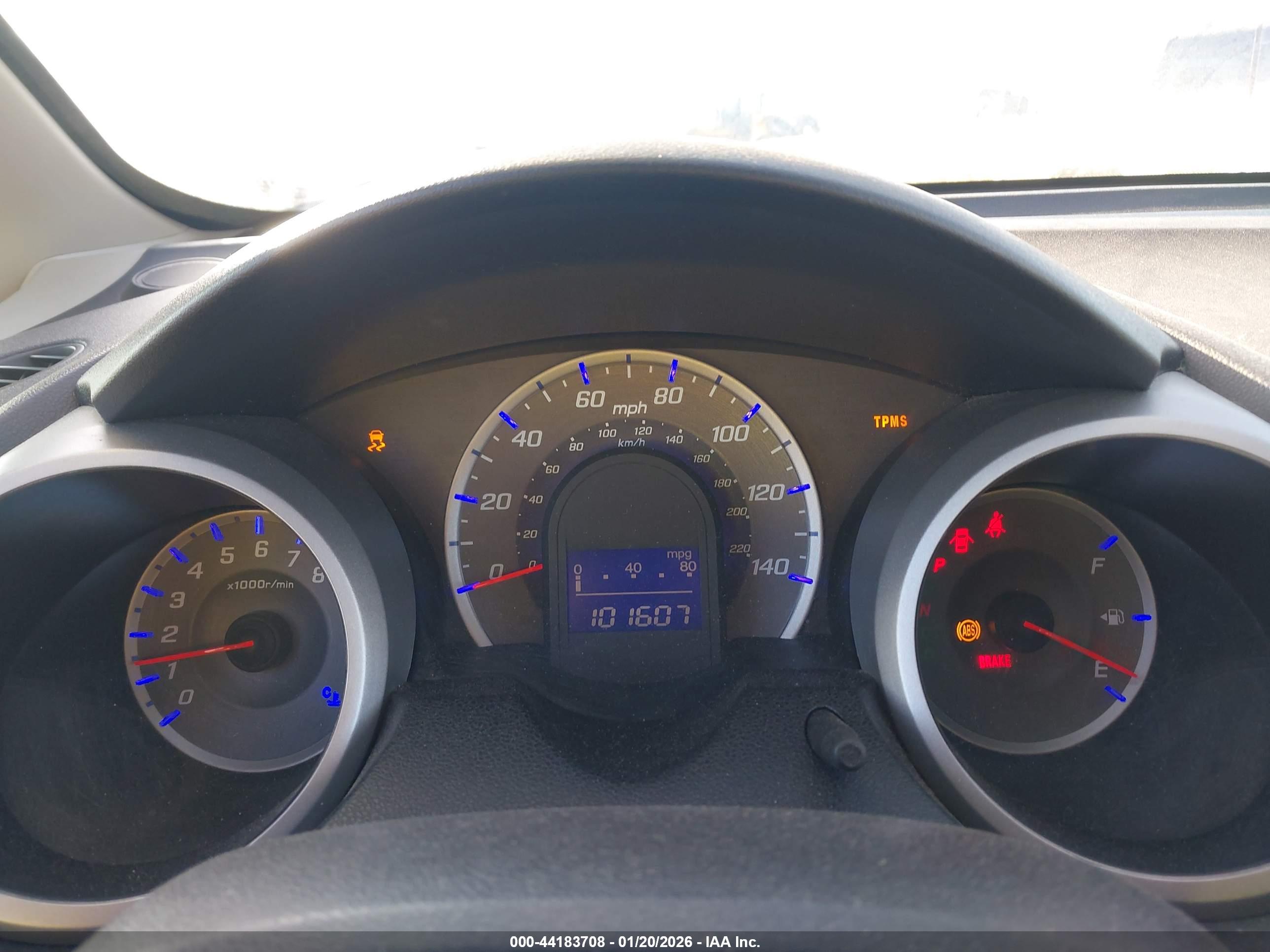 HONDA FIT image 7