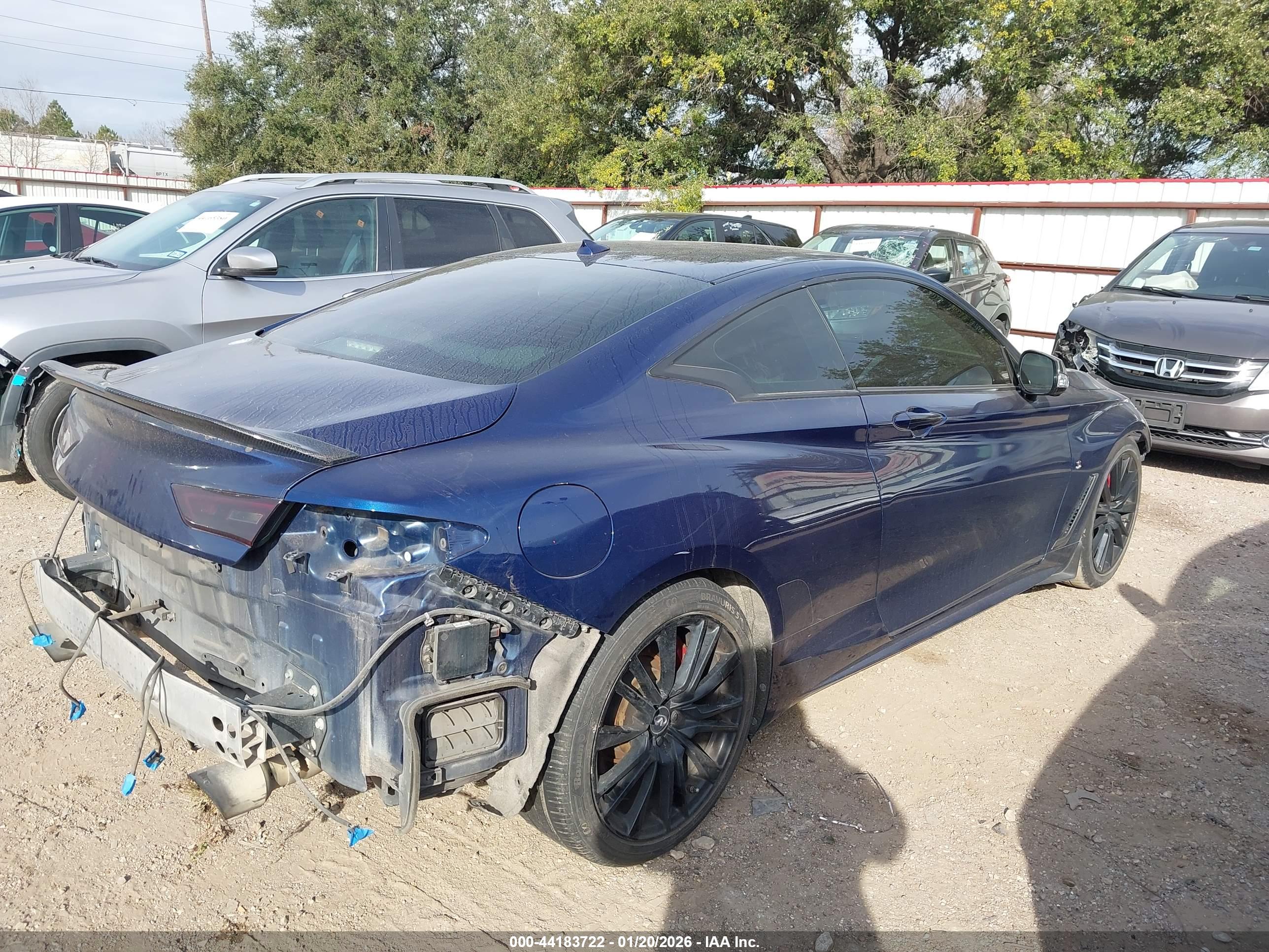 INFINITI Q60 image 4