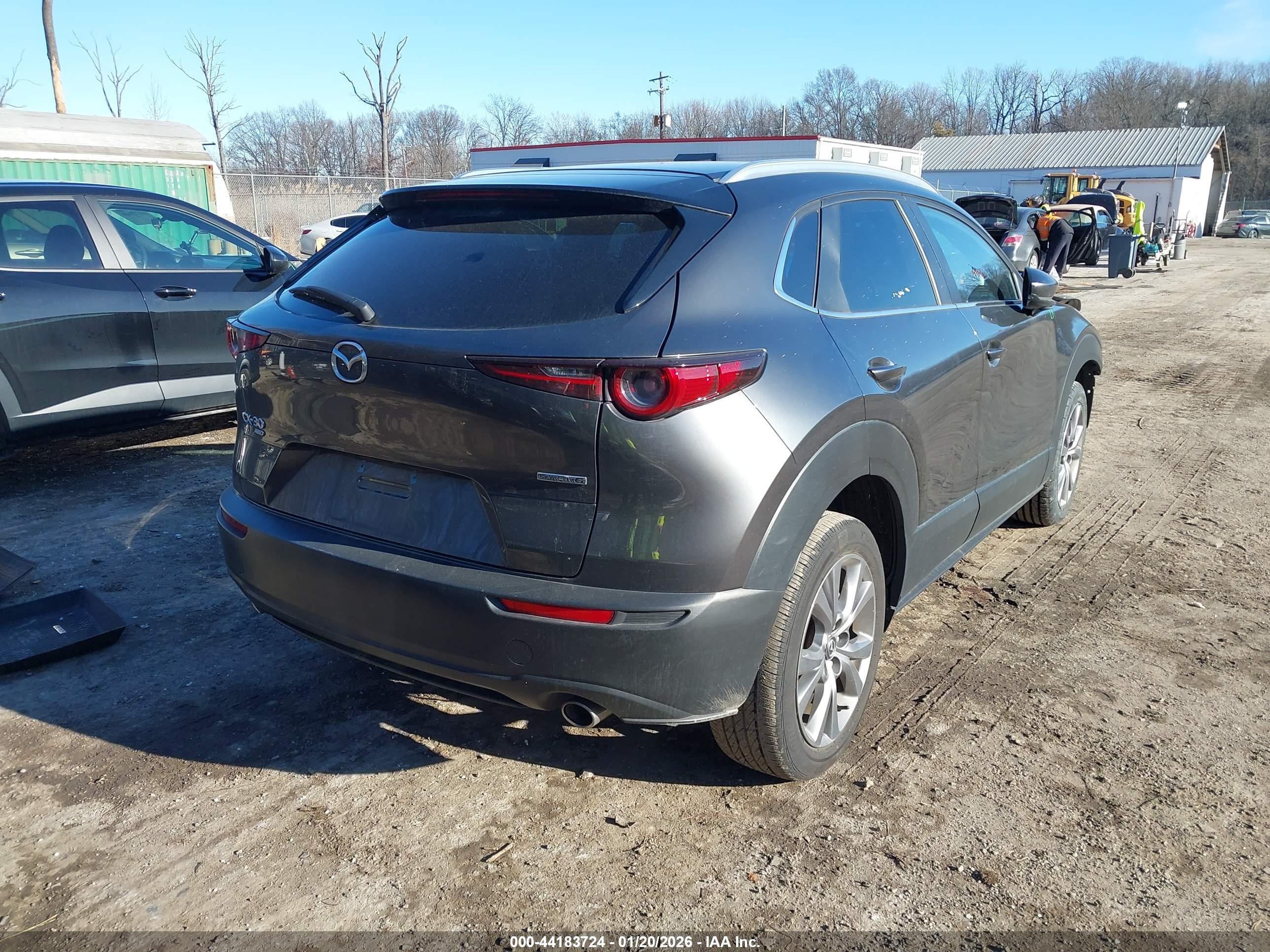MAZDA CX-30 image 4