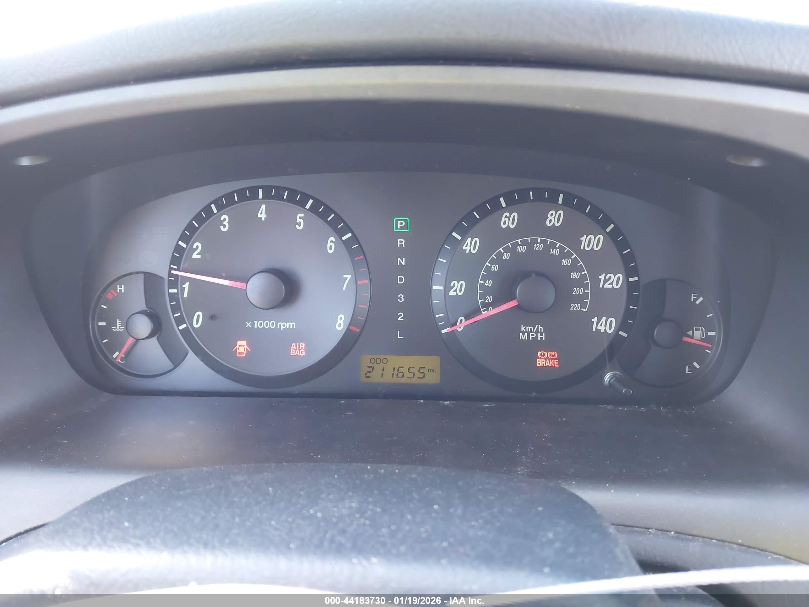 HYUNDAI ELANTRA image 7