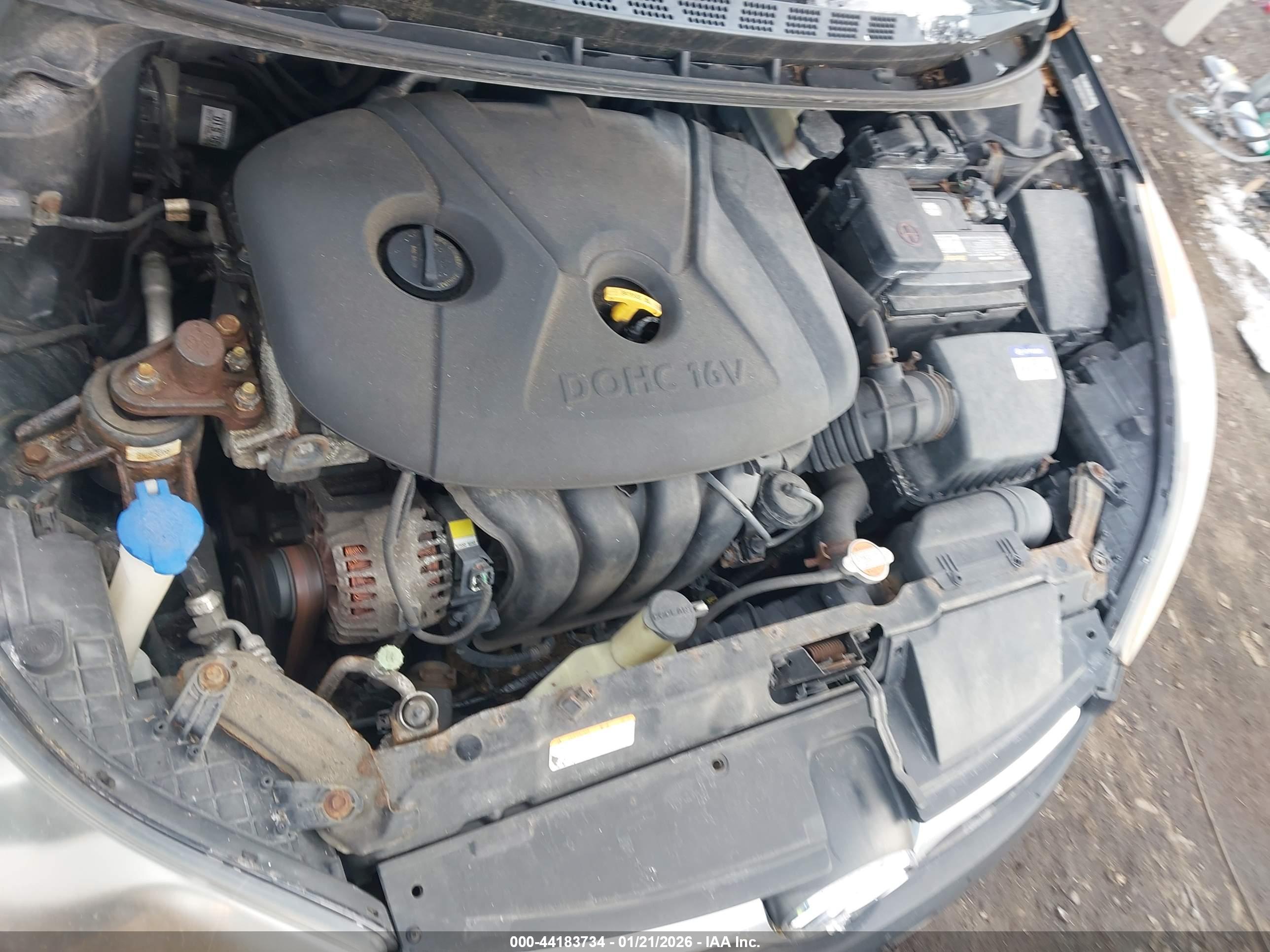 HYUNDAI ELANTRA image 10