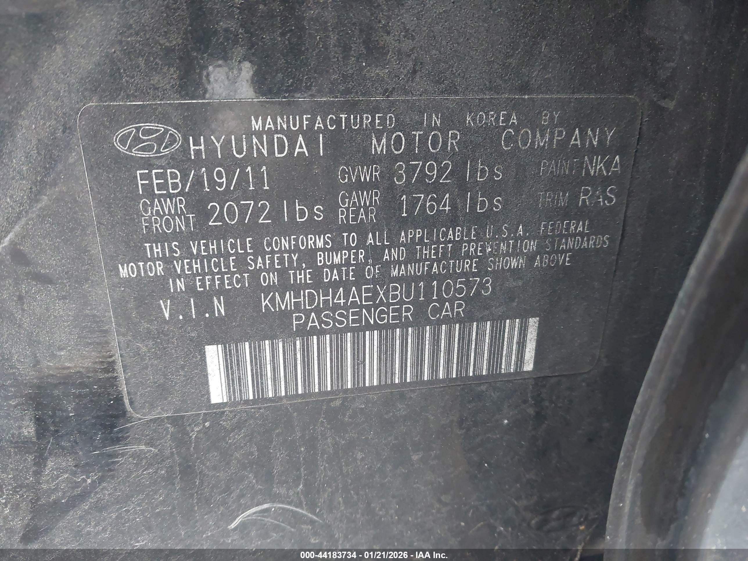 HYUNDAI ELANTRA image 9