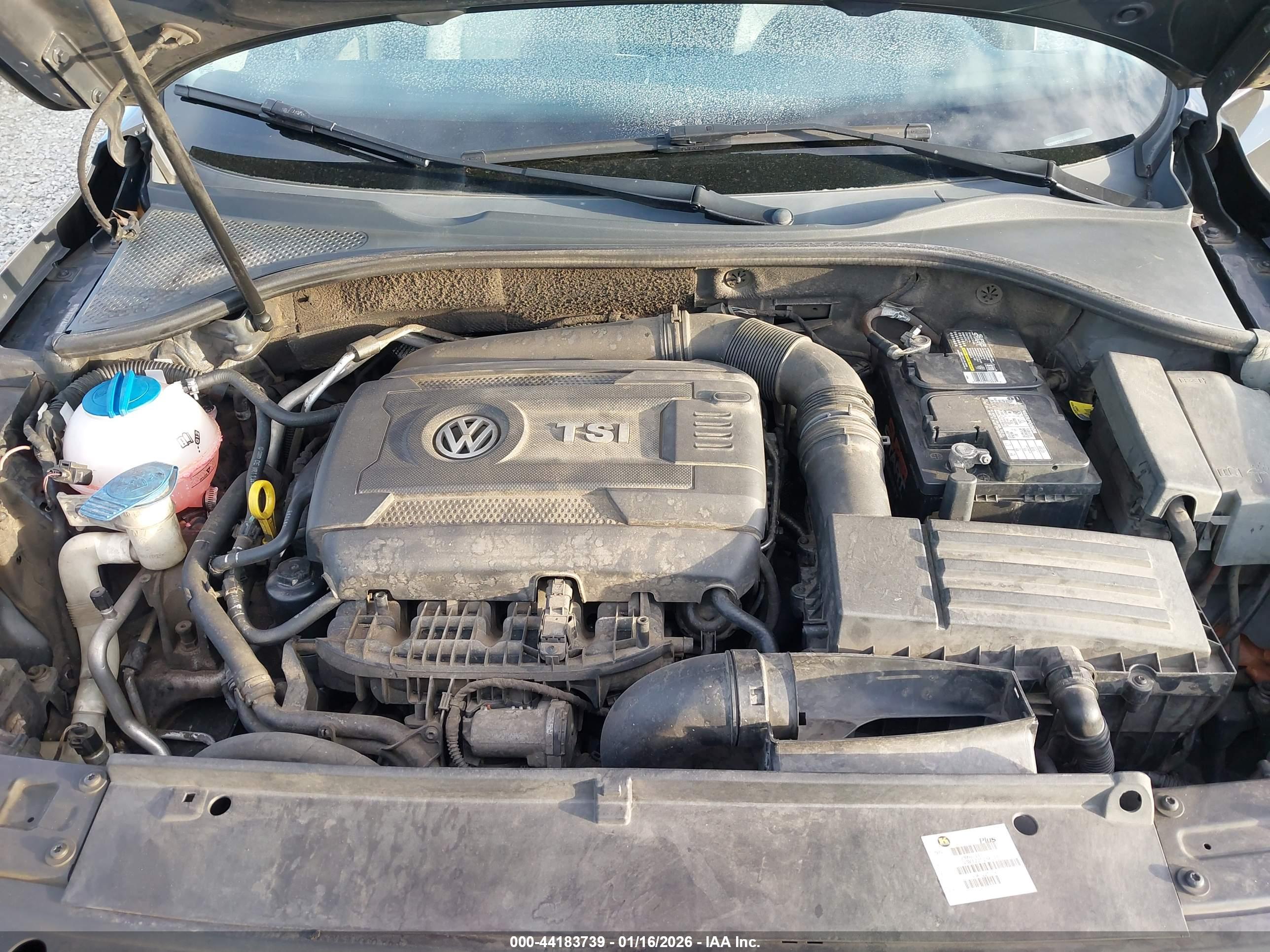 VOLKSWAGEN PASSAT image 10