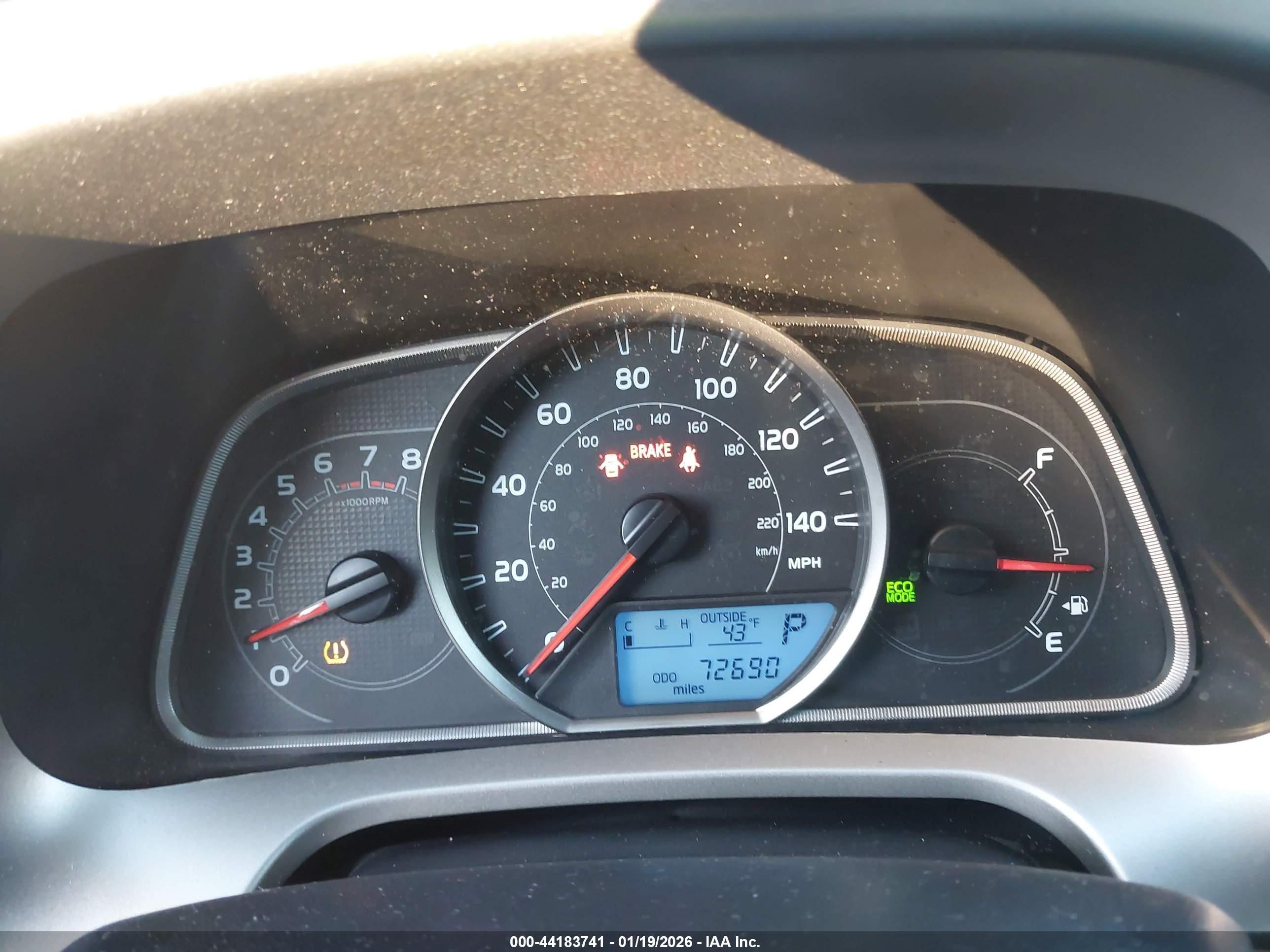 TOYOTA RAV4 image 7