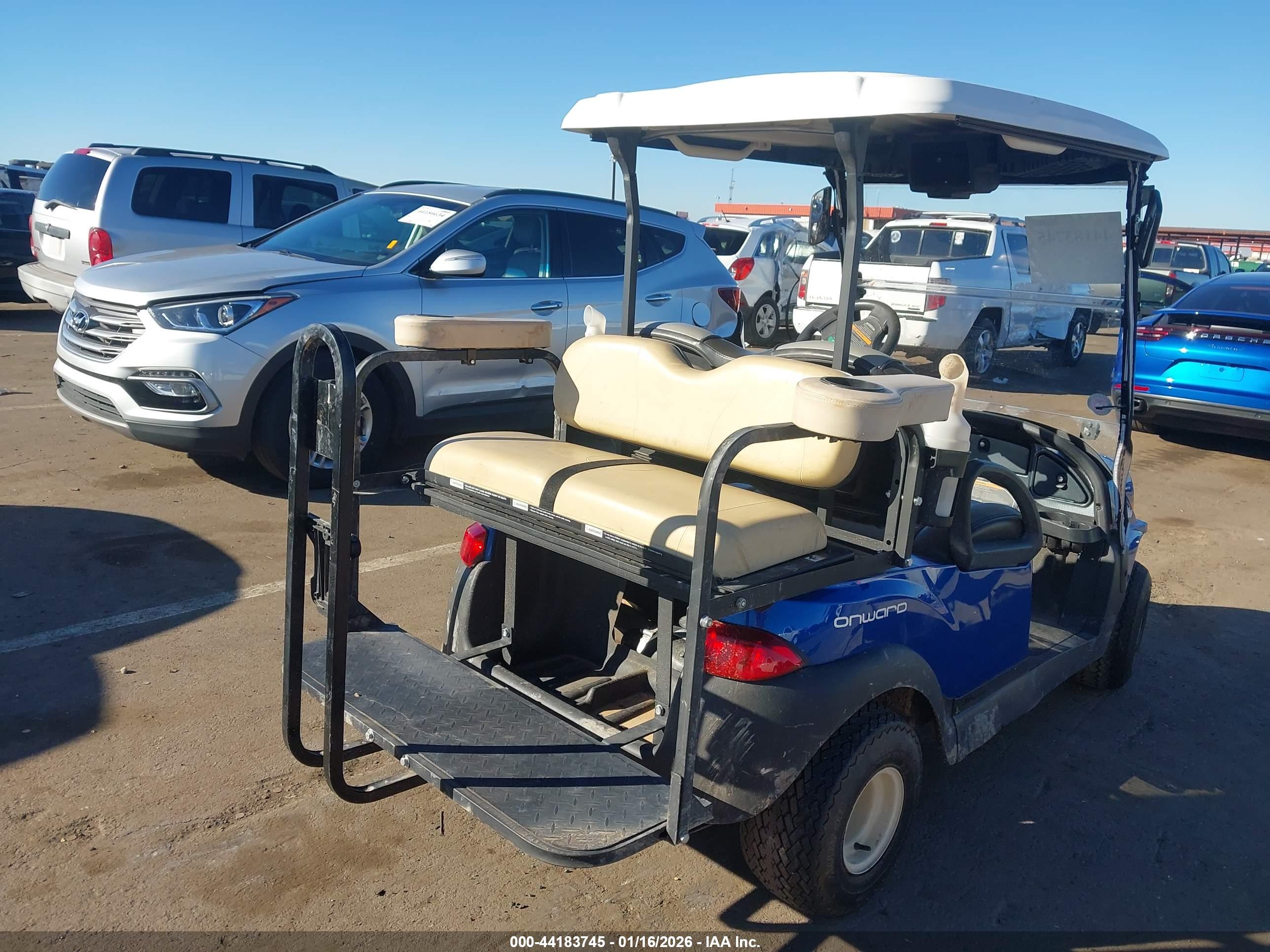 CLUB CAR image 8