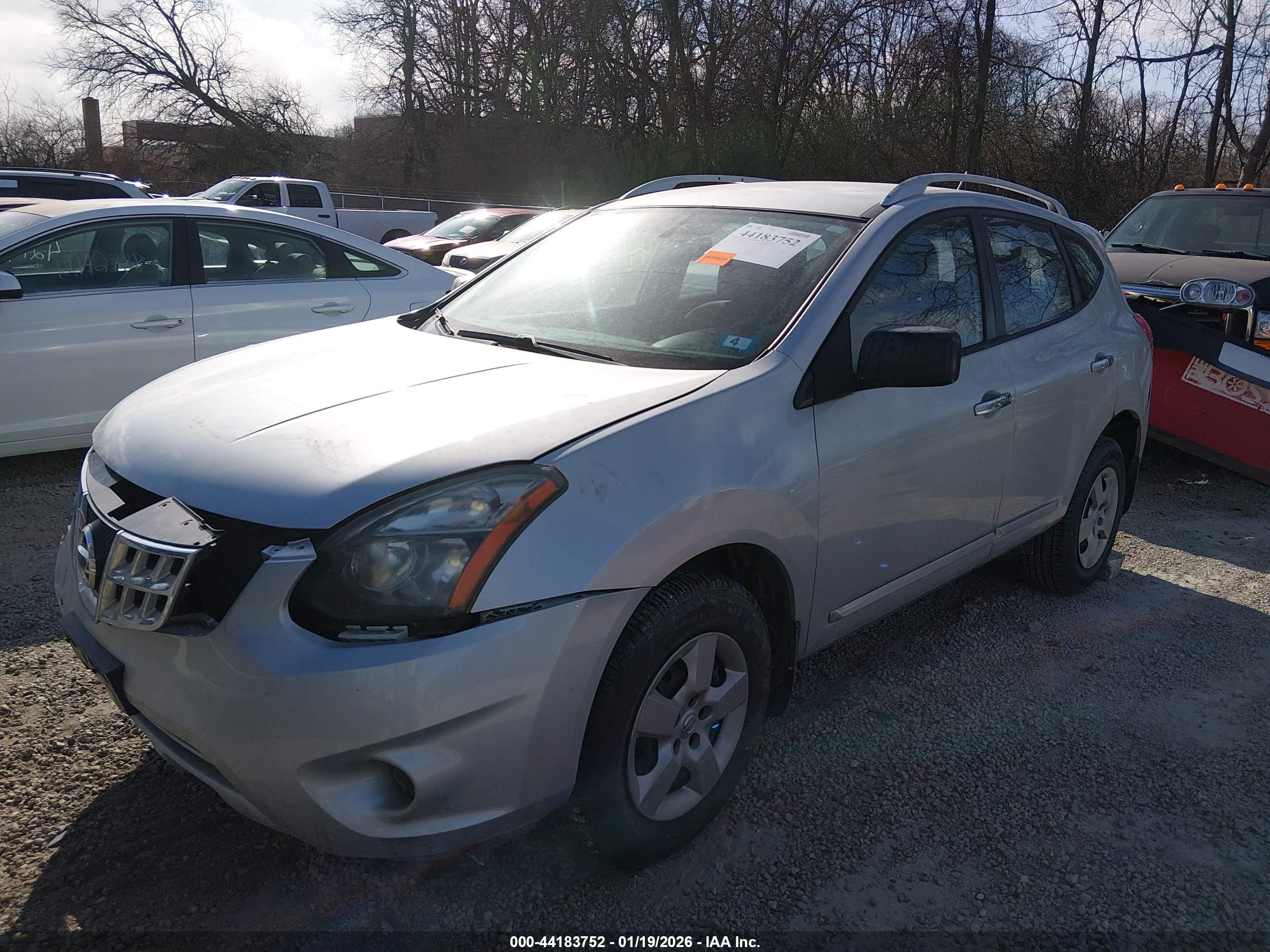 NISSAN ROGUE image 2