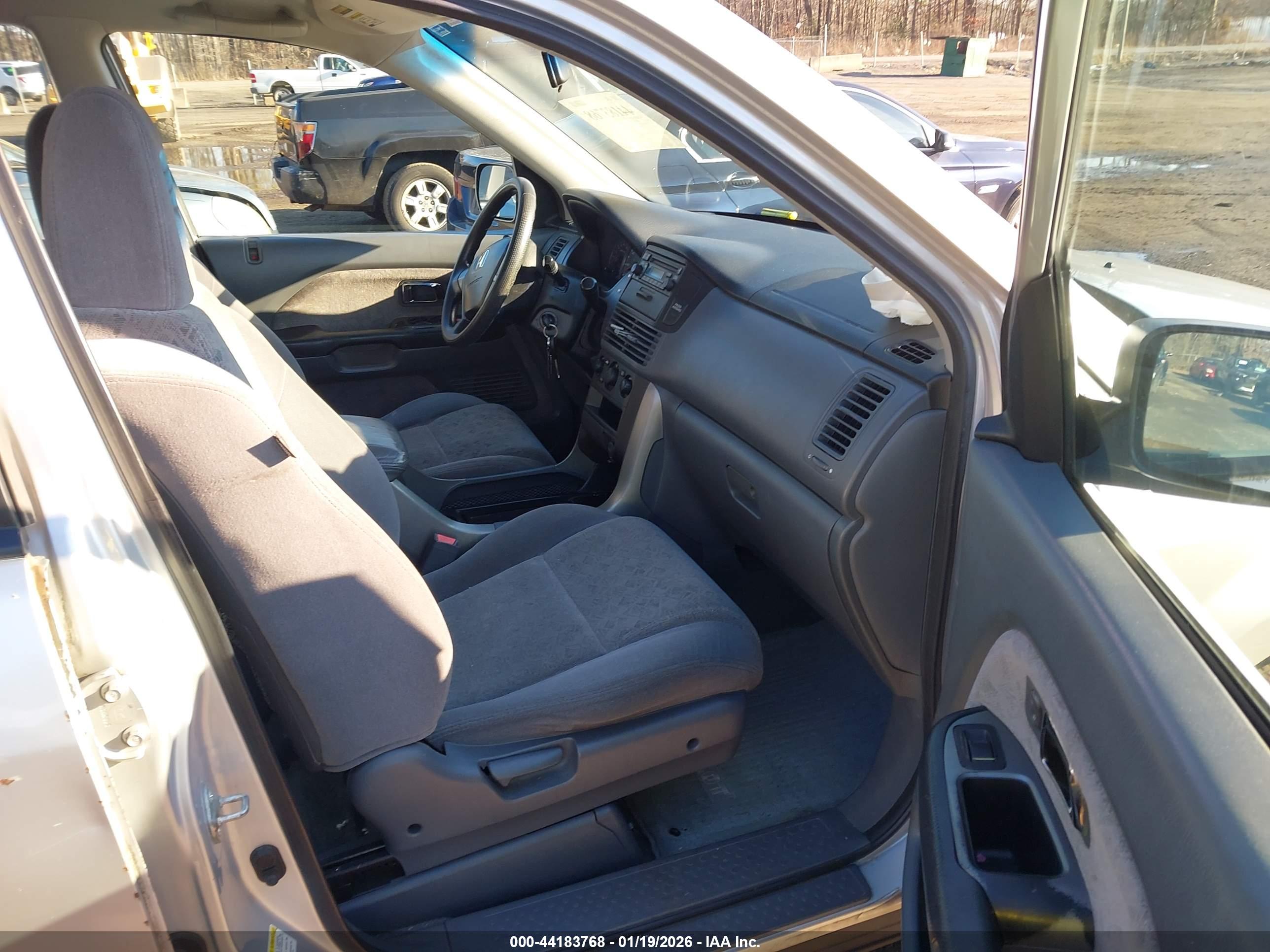 HONDA PILOT image 5