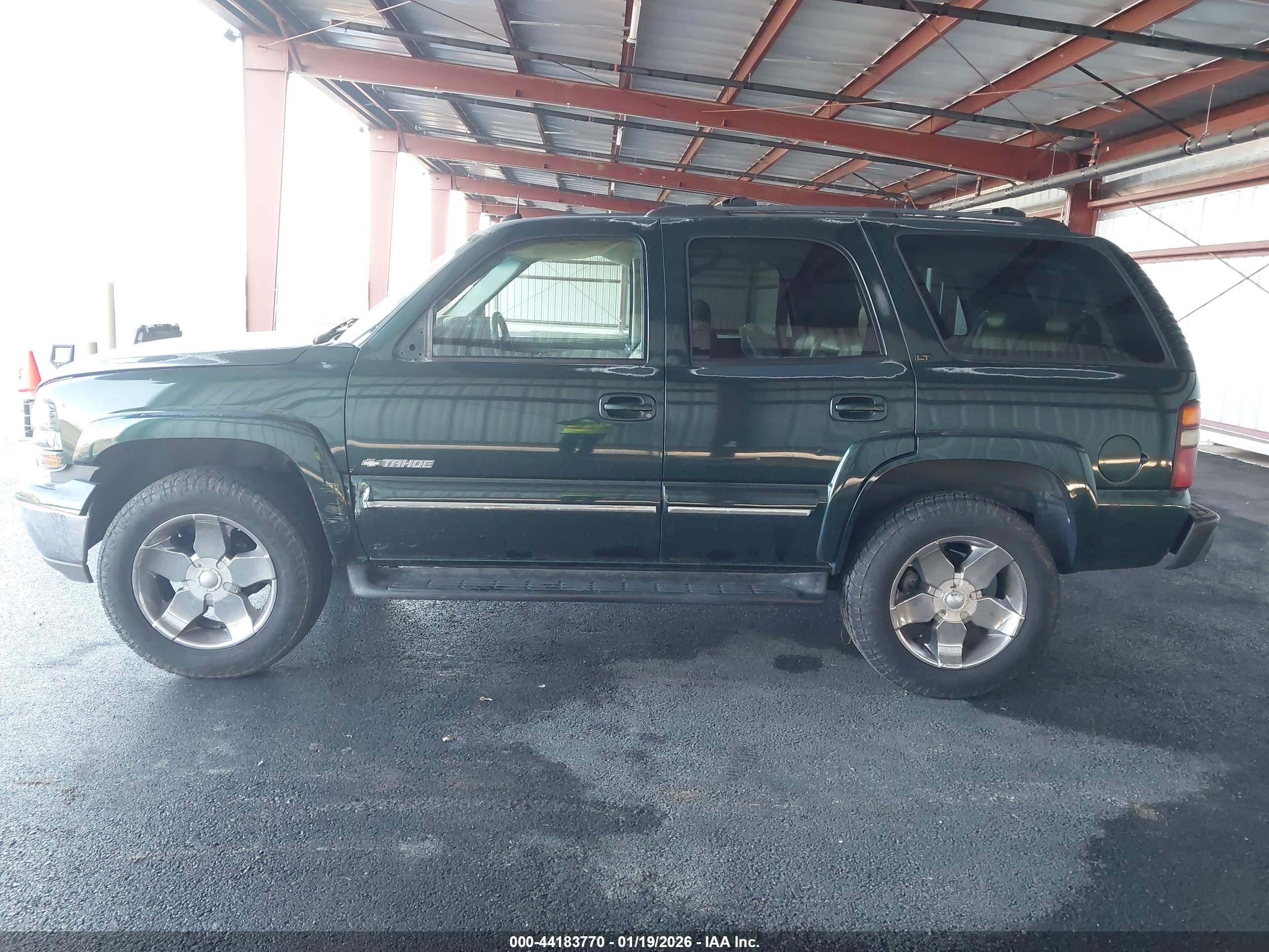 CHEVROLET TAHOE image 6