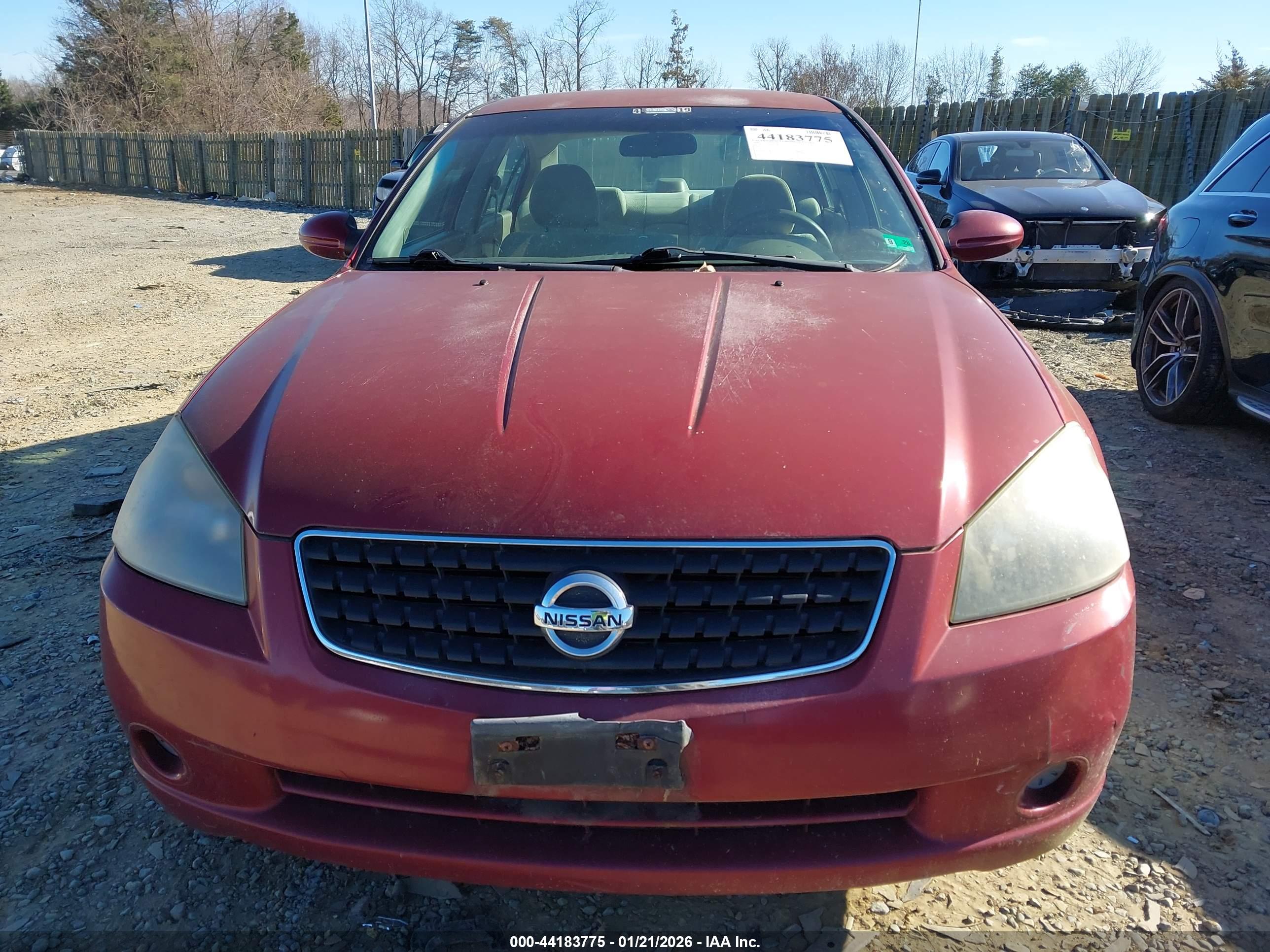 NISSAN ALTIMA image 6