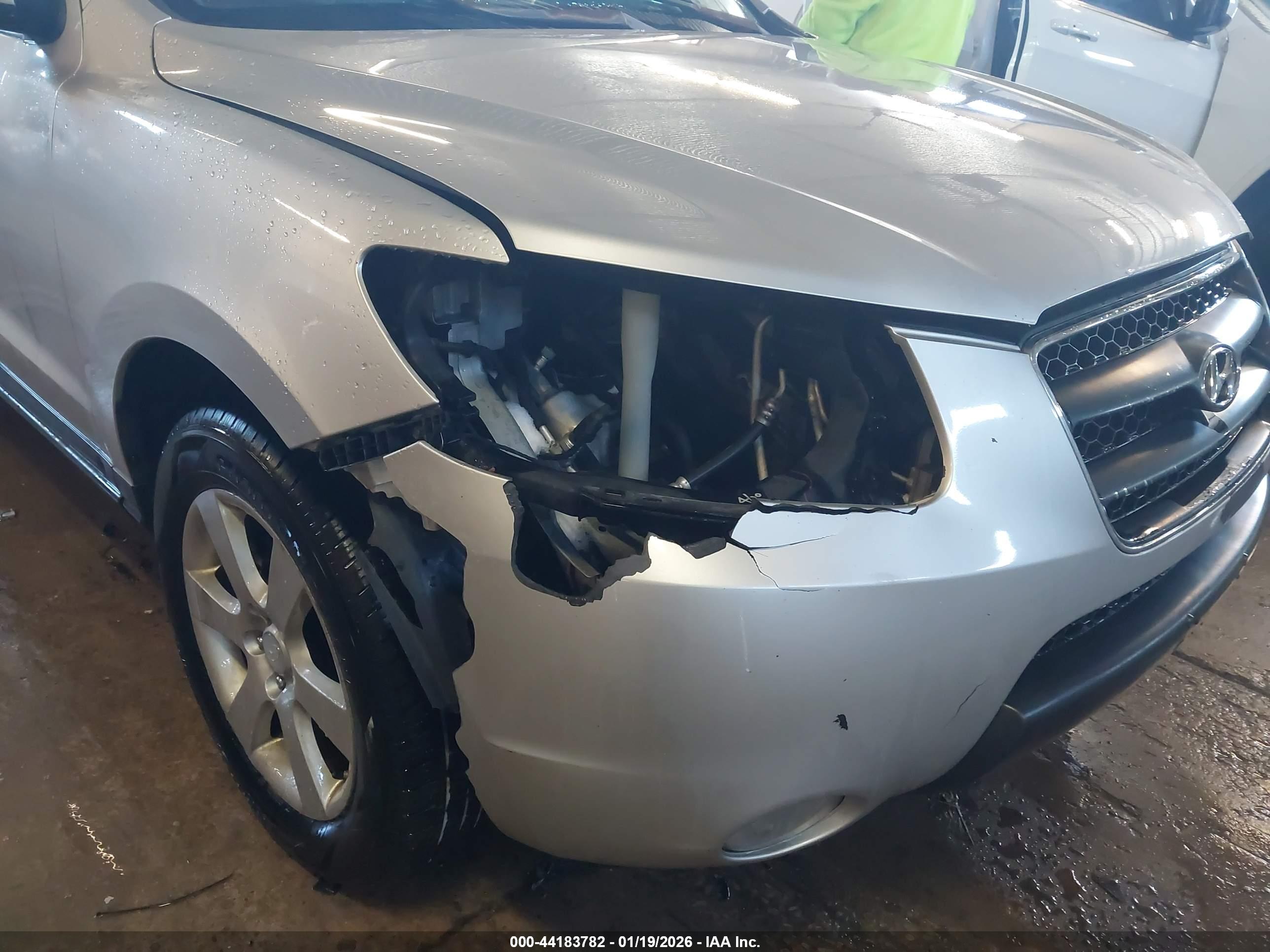 HYUNDAI SANTA image 6