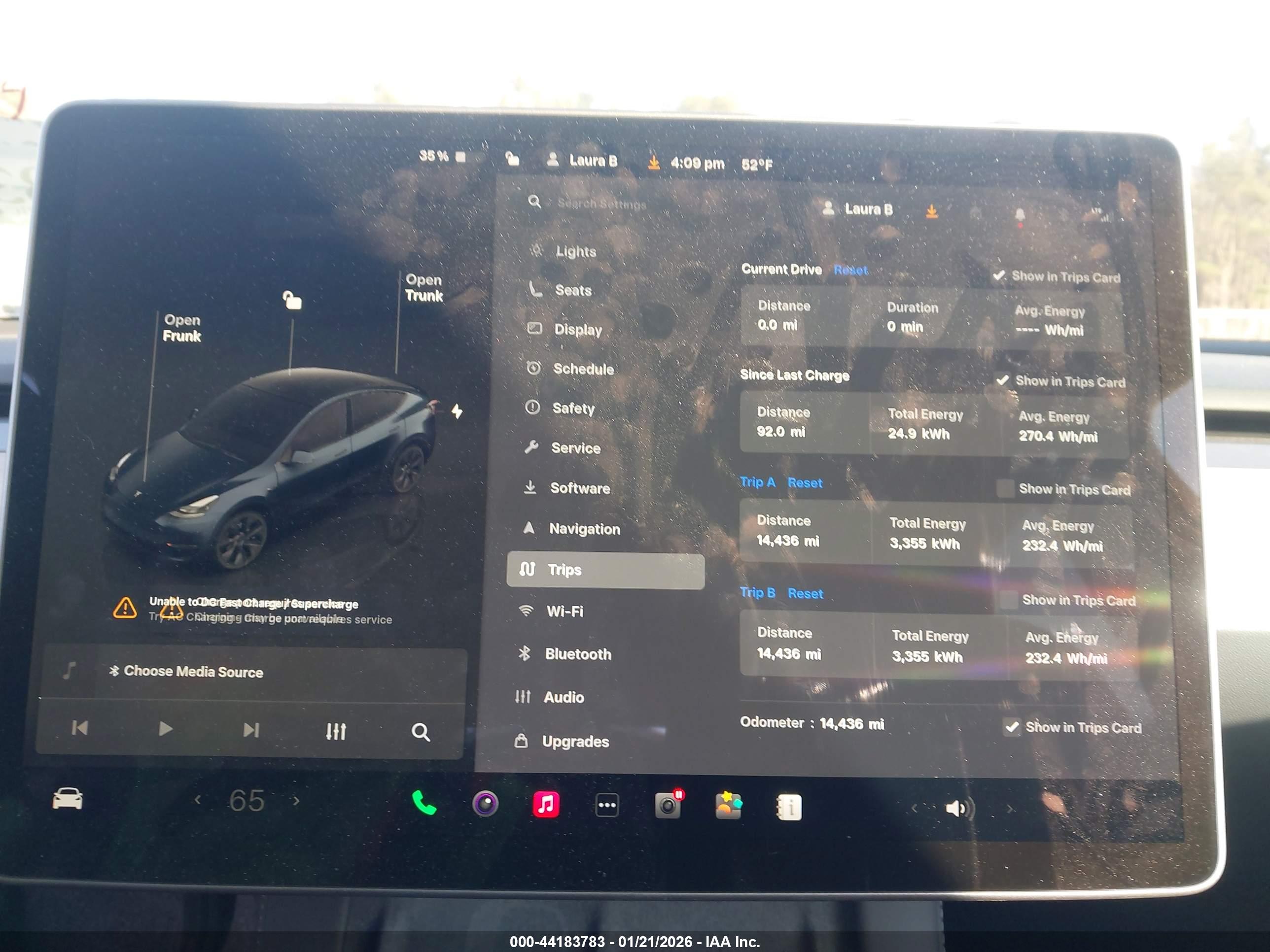 TESLA MODEL image 7