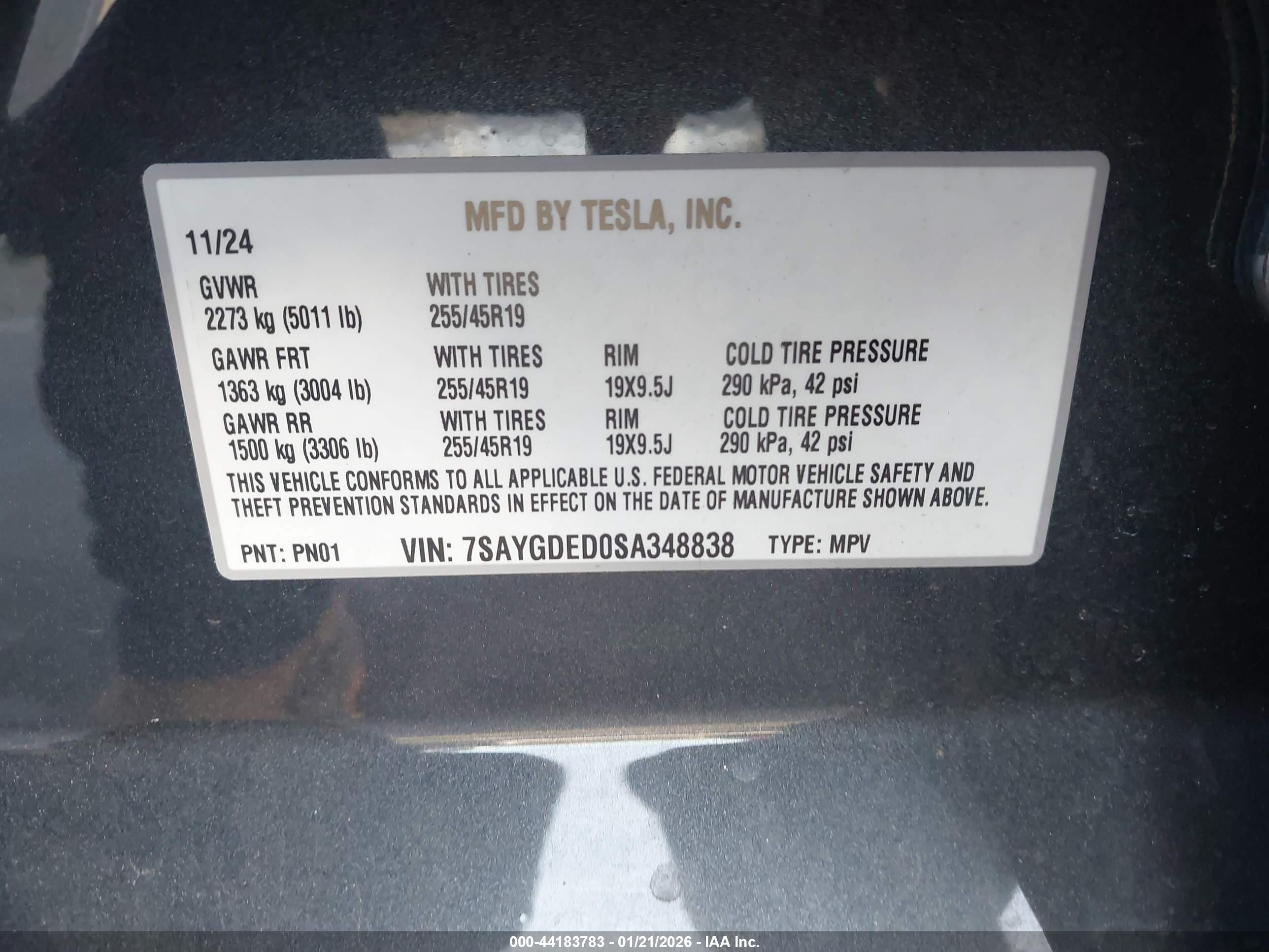 TESLA MODEL image 9