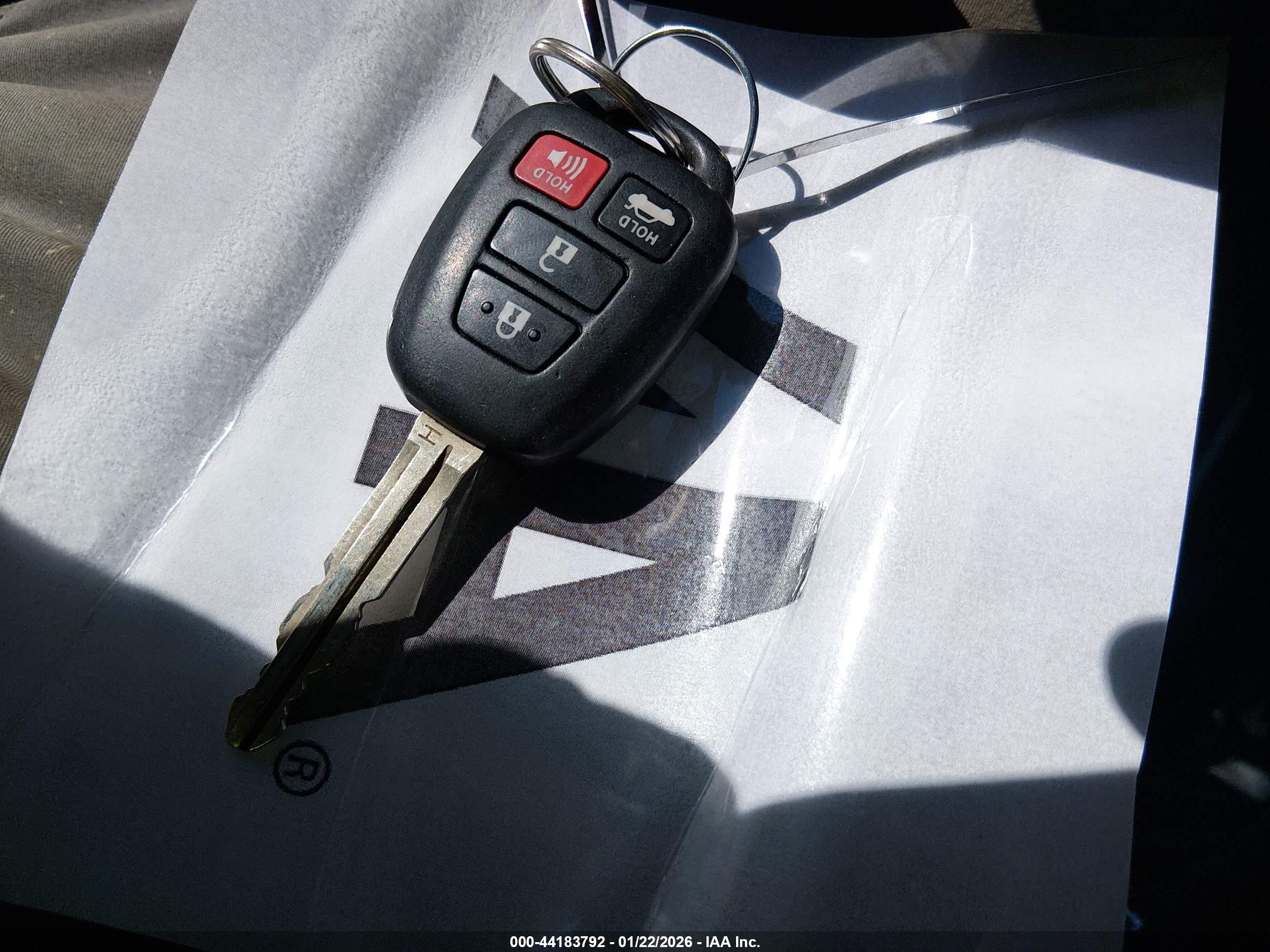 TOYOTA COROLLA image 11