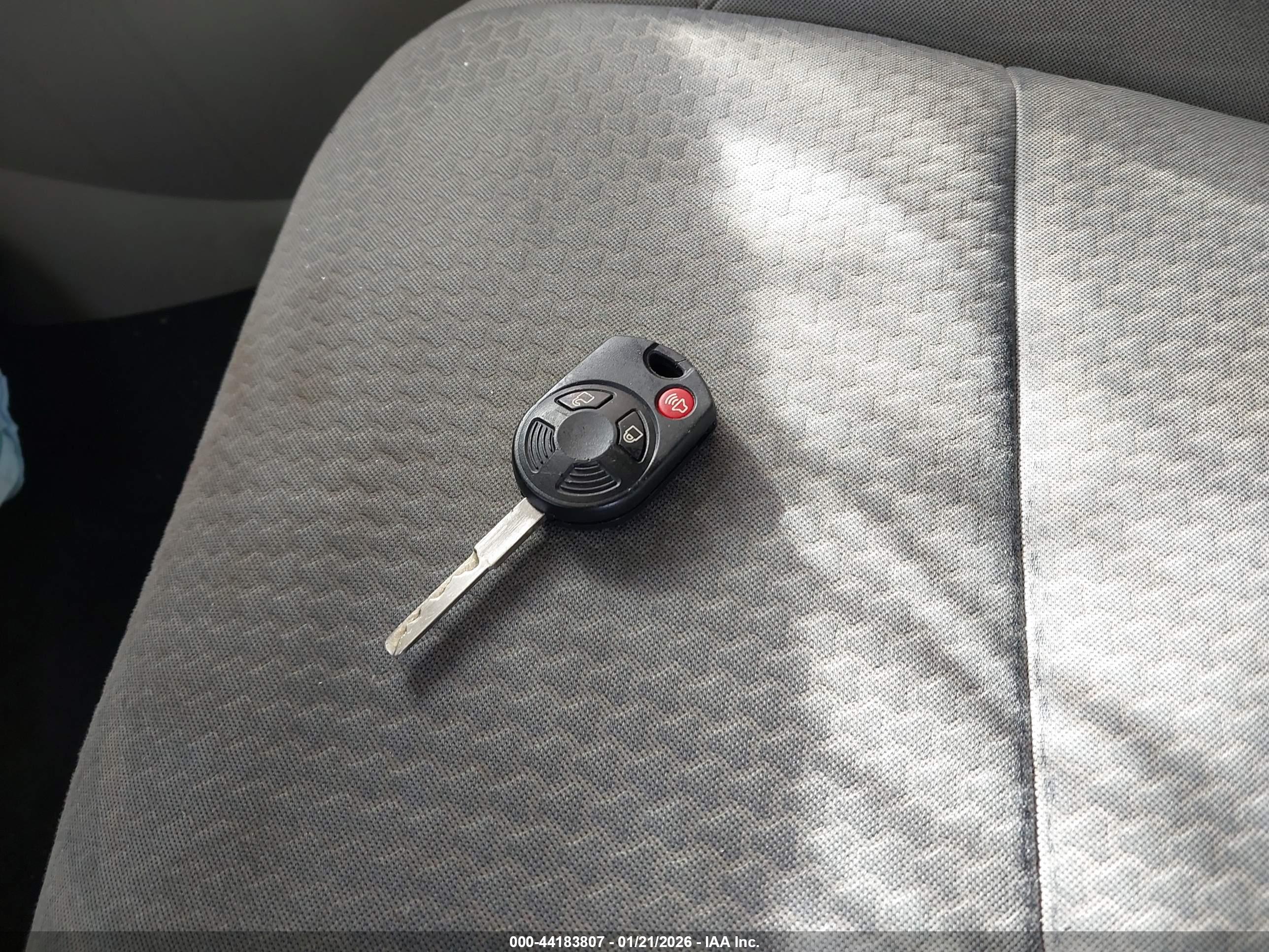FORD ESCAPE image 11