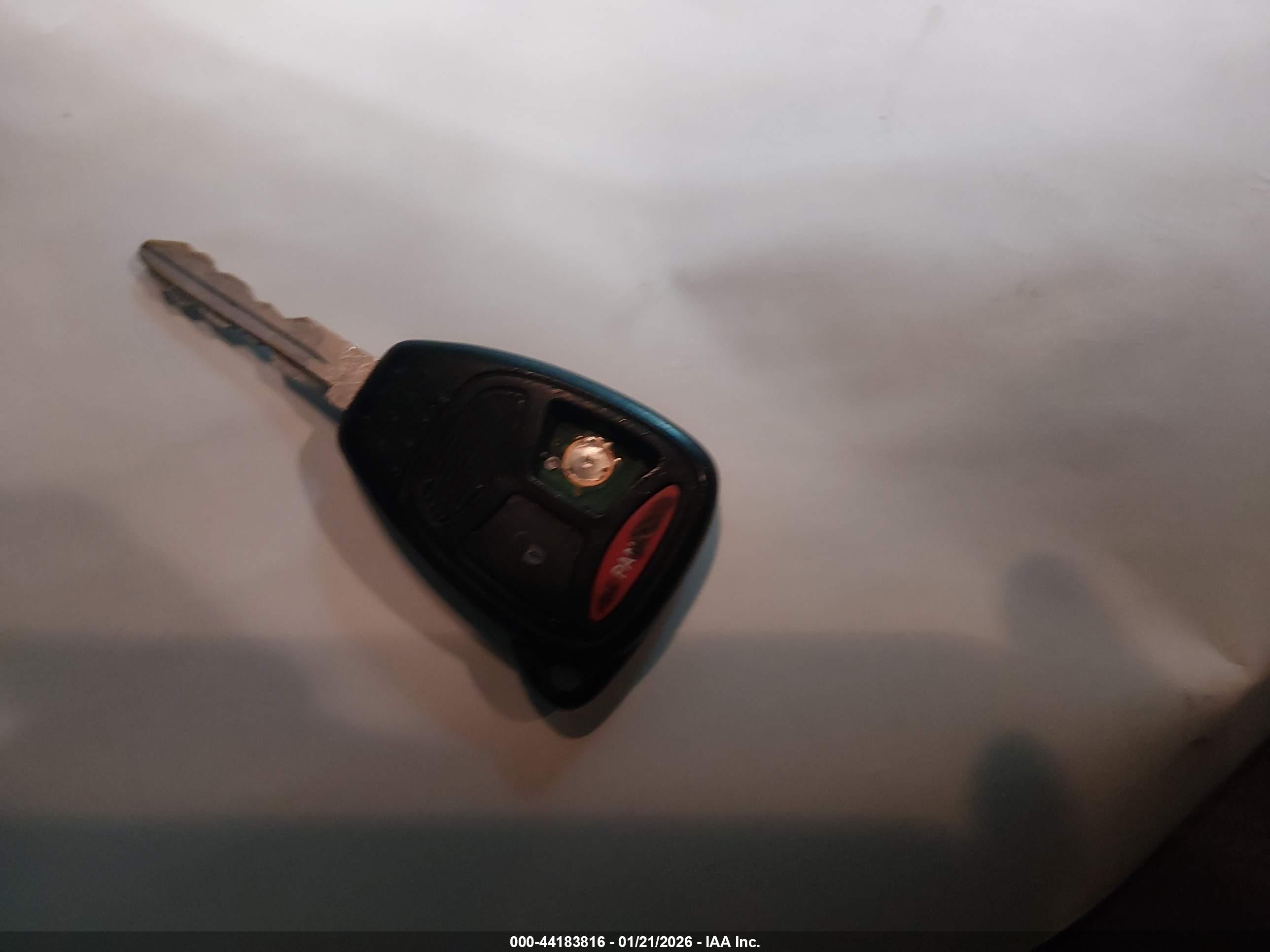 DODGE DAKOTA image 11