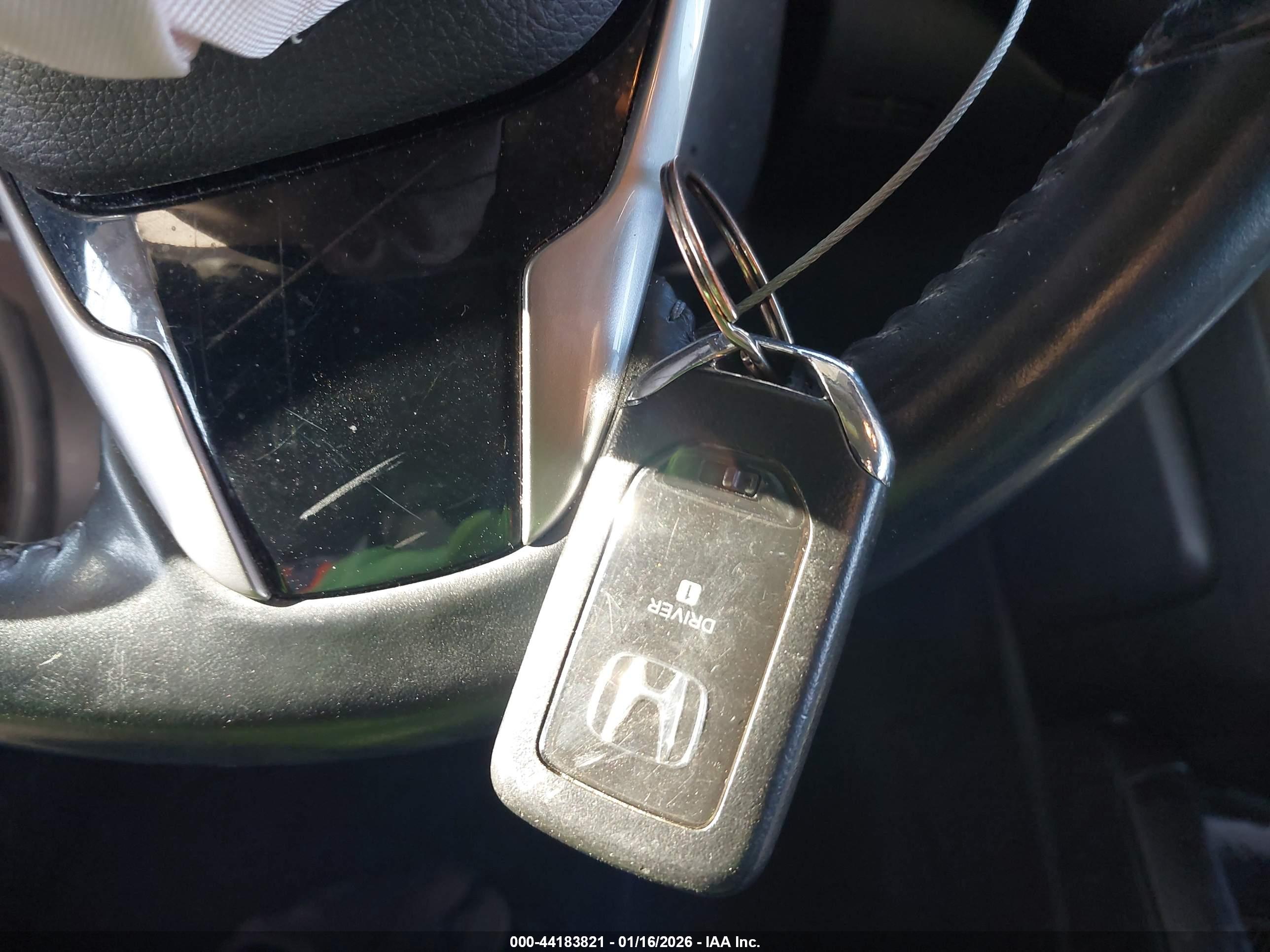 HONDA CR-V image 11