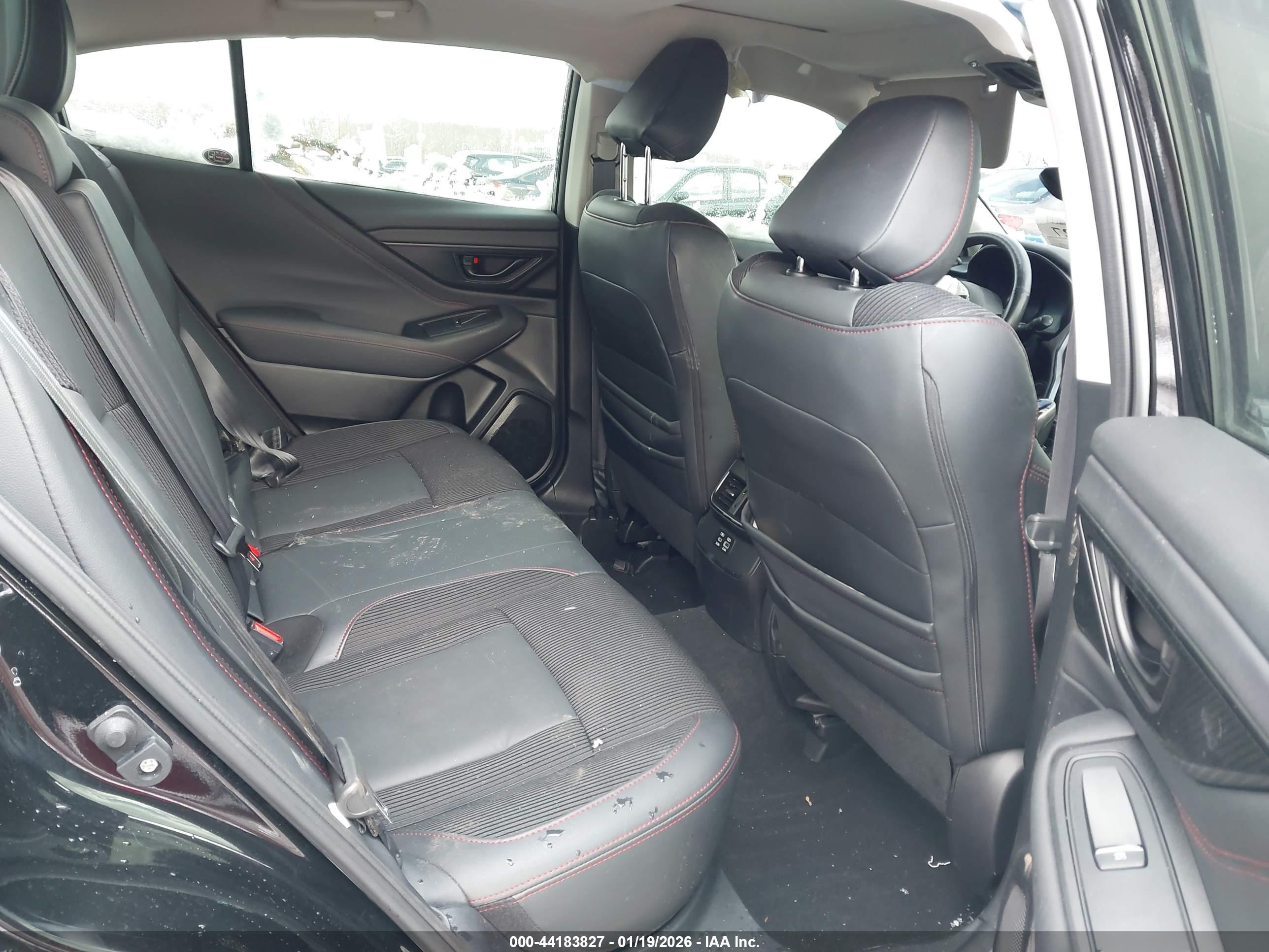 SUBARU LEGACY image 8