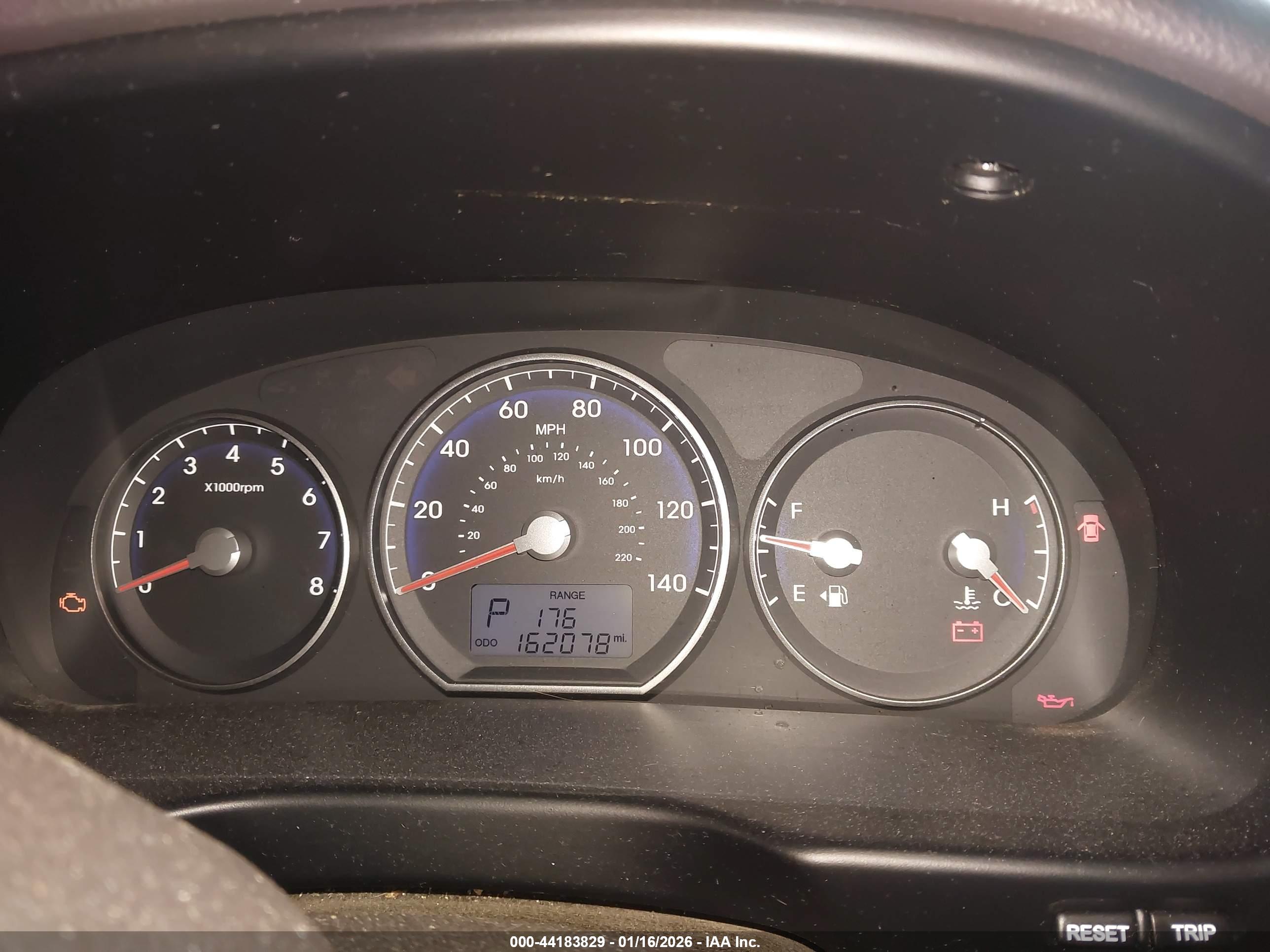 HYUNDAI SANTA image 7