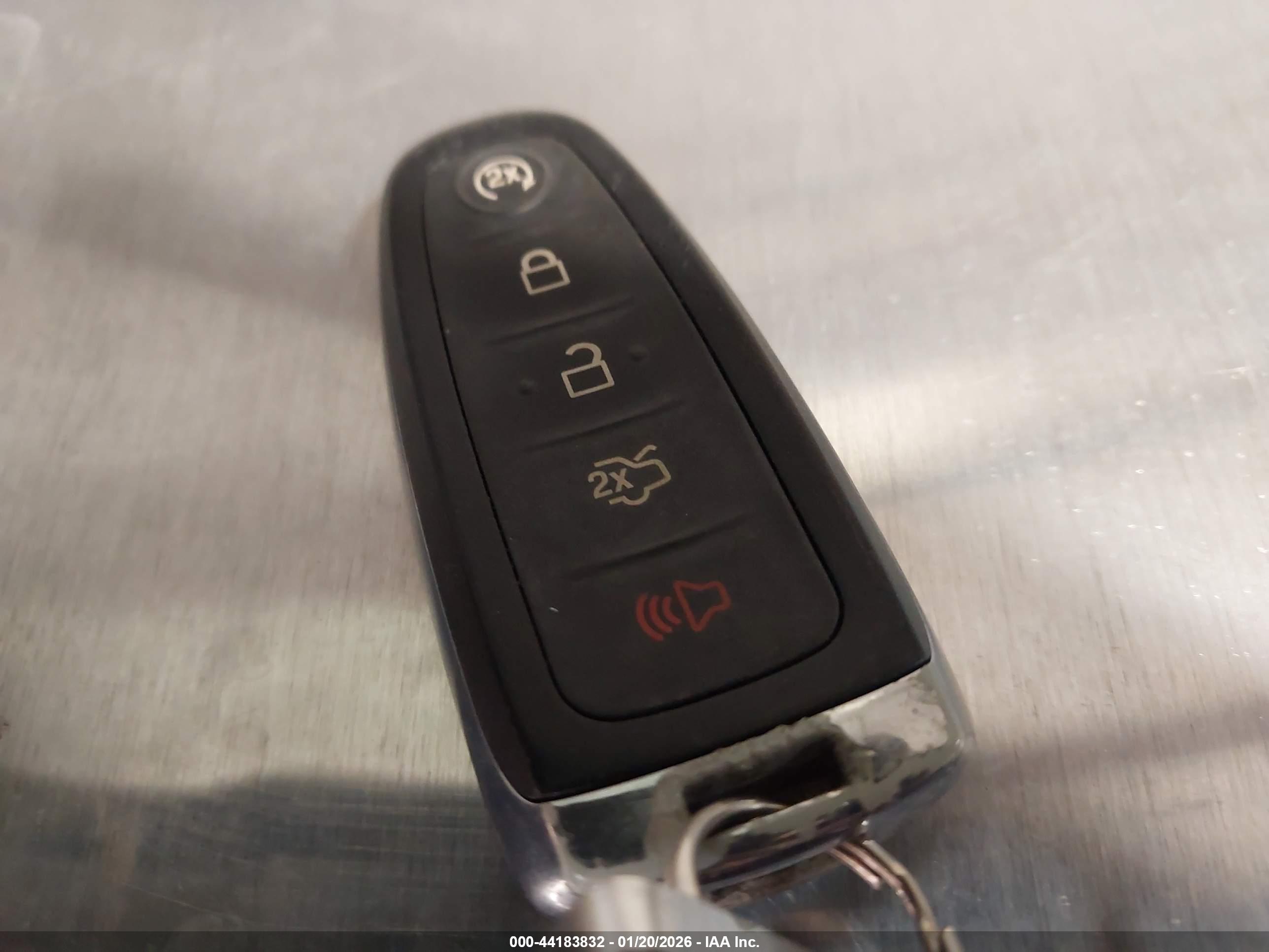 FORD EDGE image 11