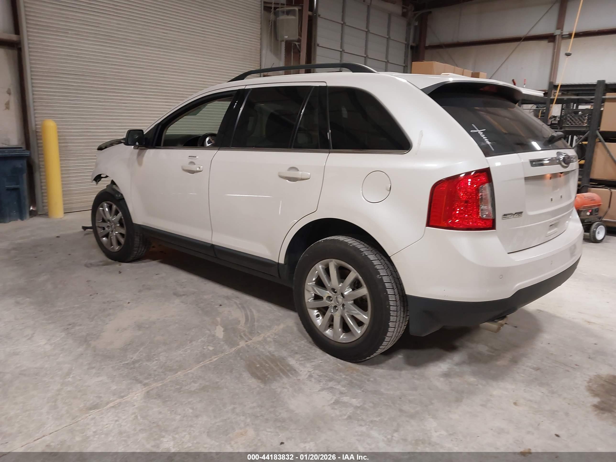 FORD EDGE image 3