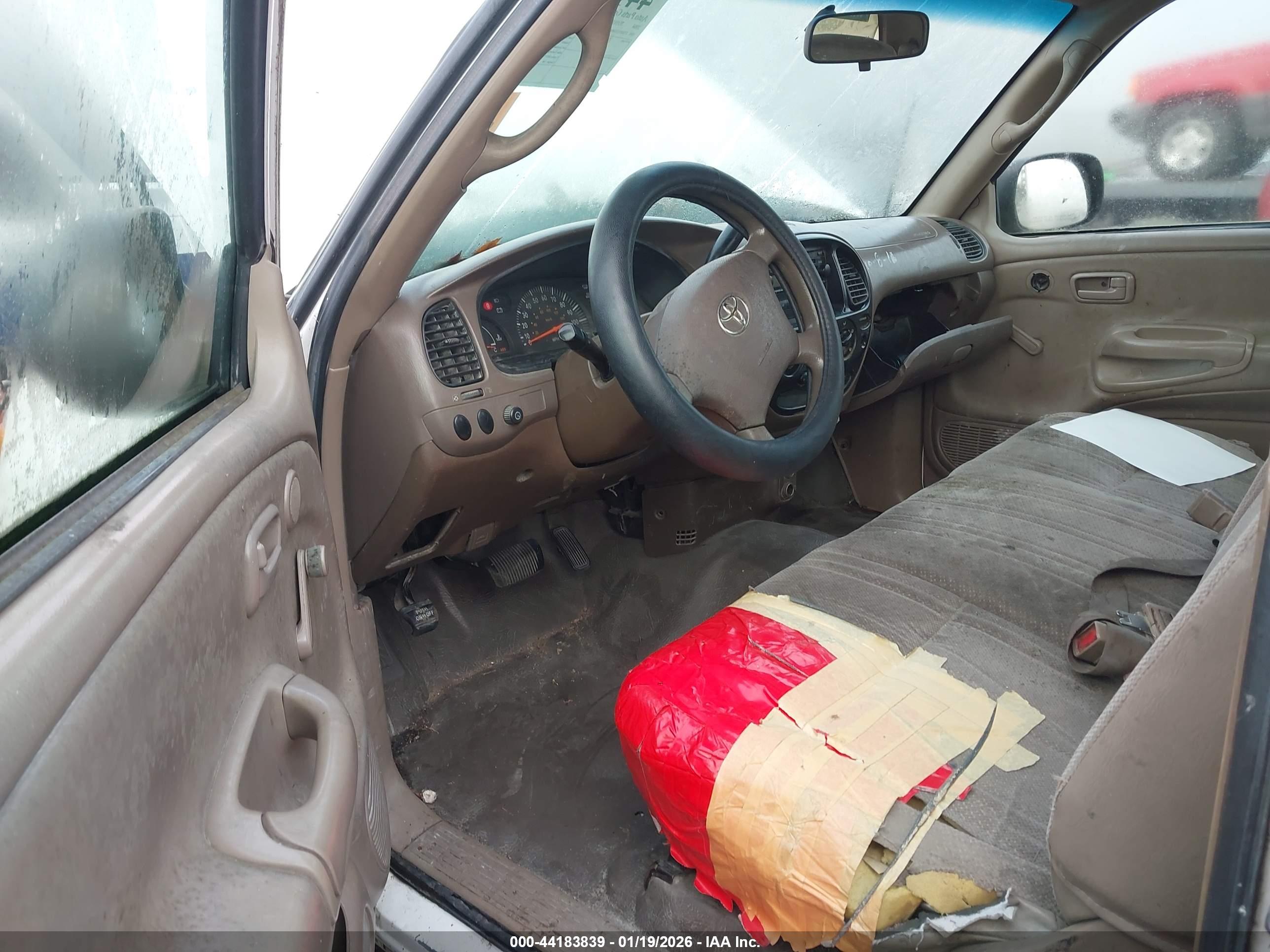 TOYOTA TUNDRA image 5