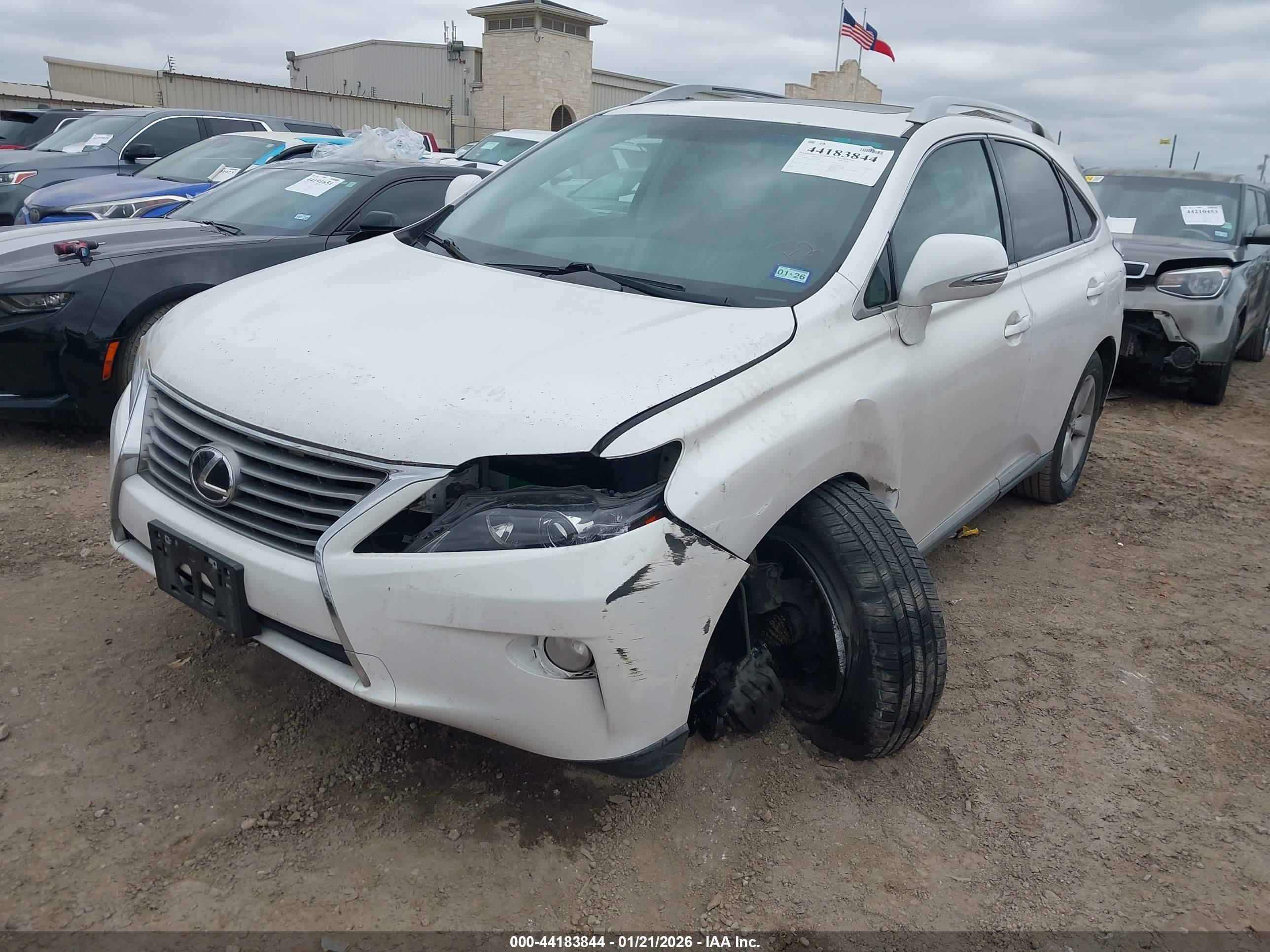 LEXUS RX image 2