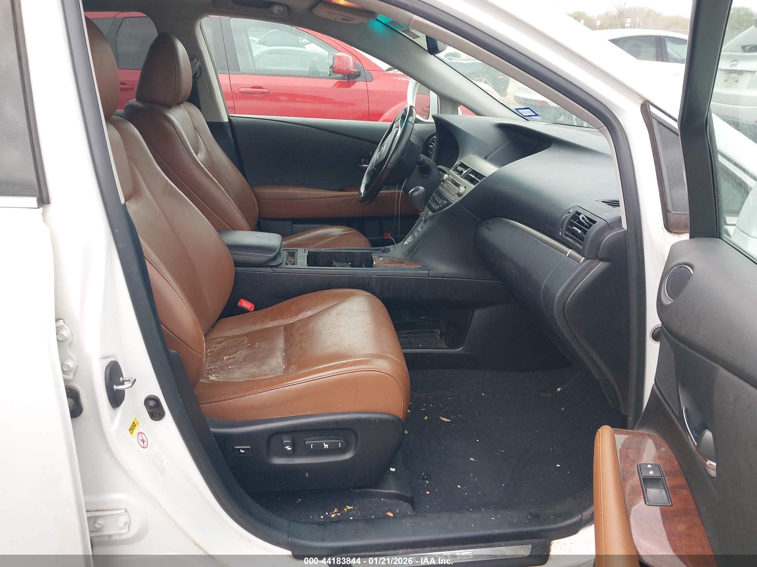 LEXUS RX image 5