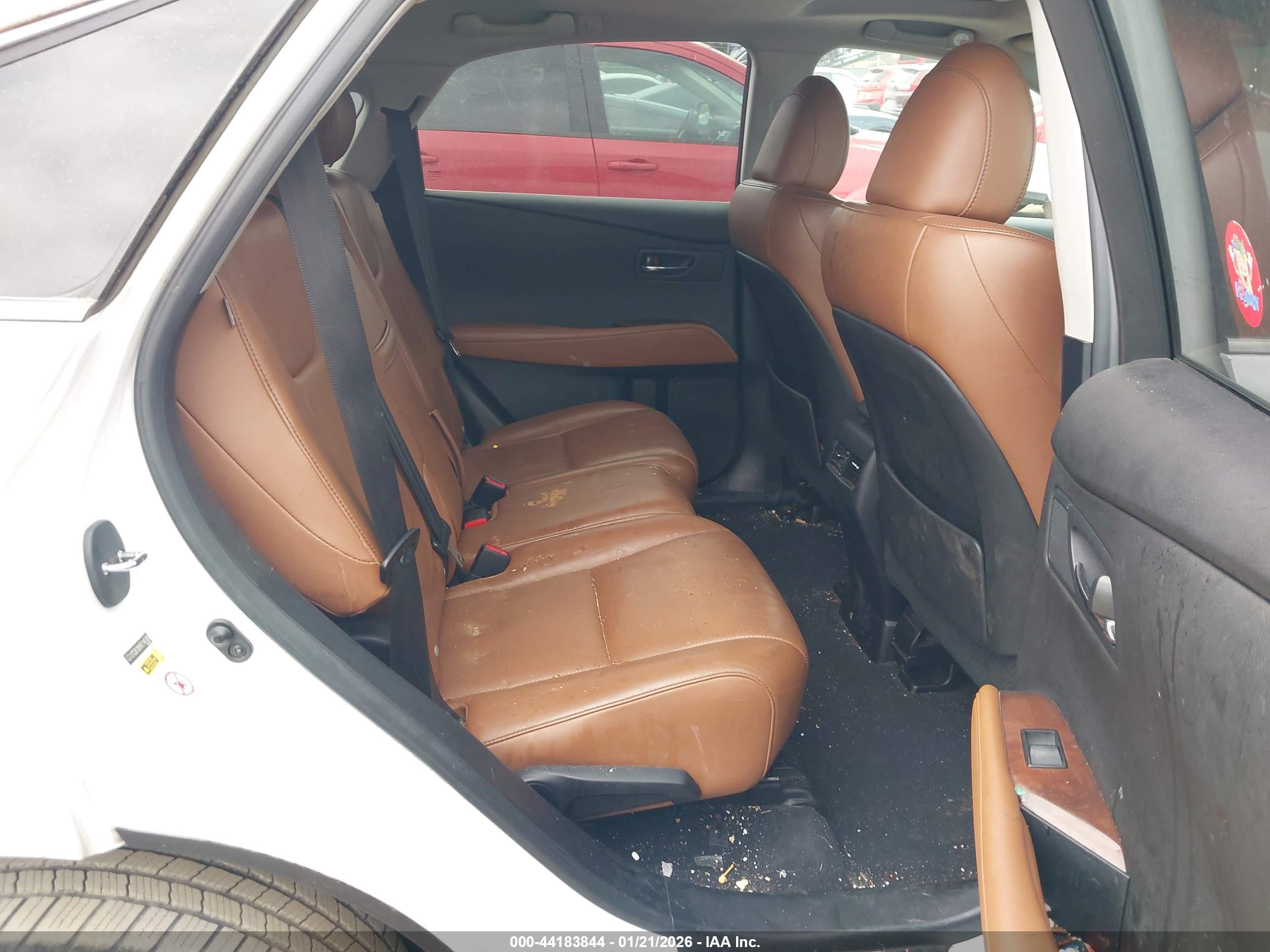 LEXUS RX image 8